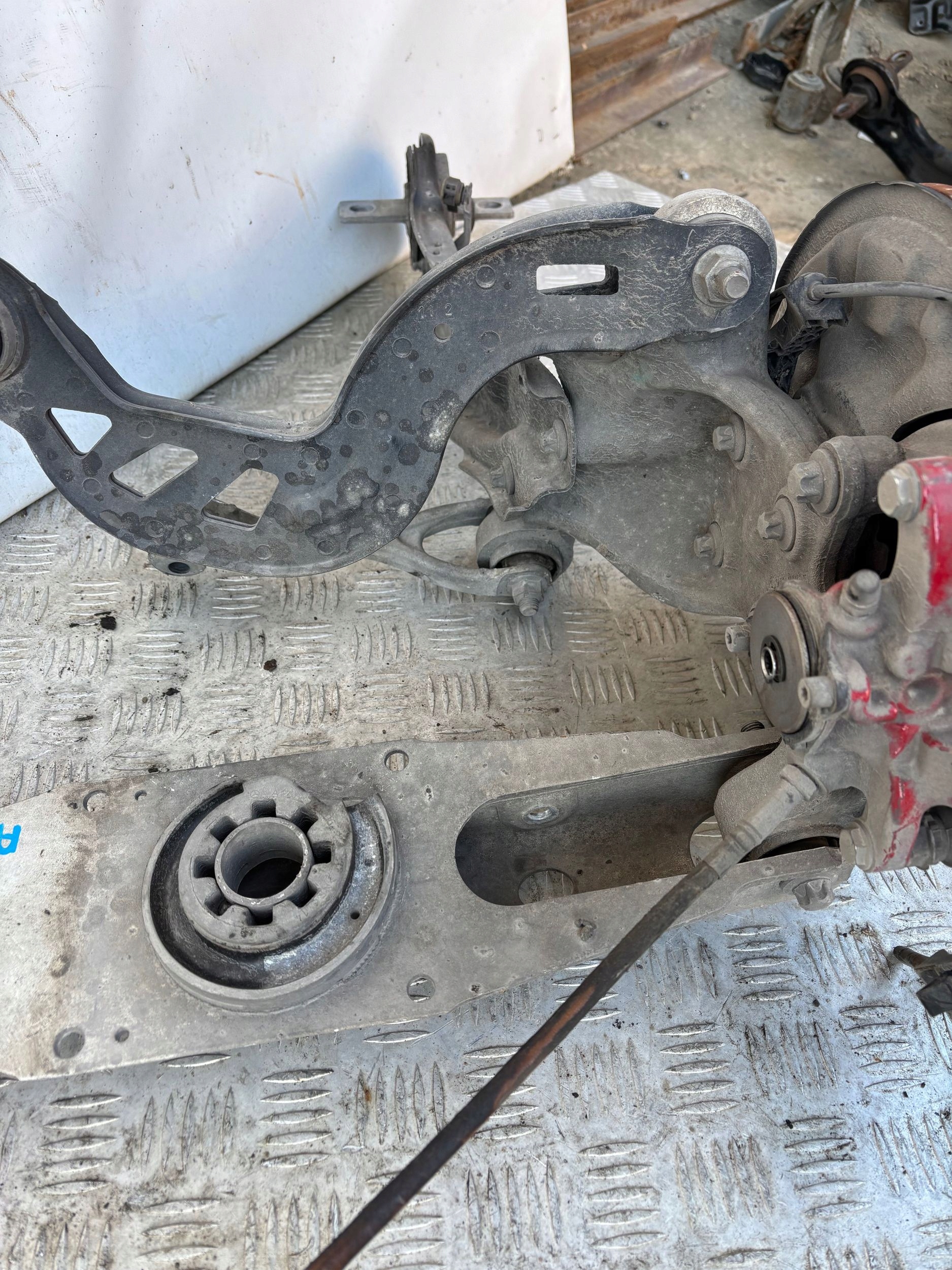 swing rear right arm MERCEDES A KLASA W176 12