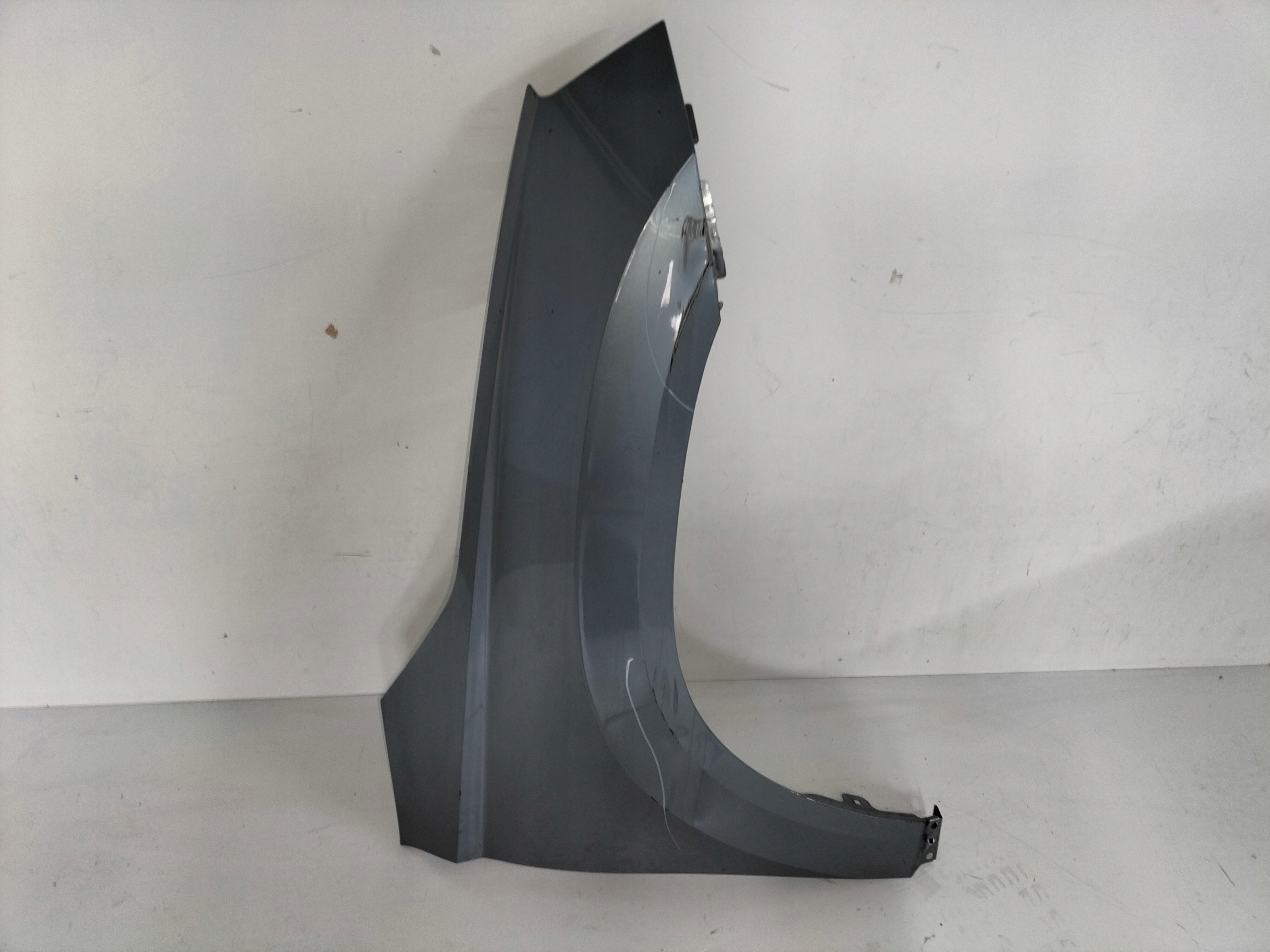 fender front front right SKODA KAROQ 17