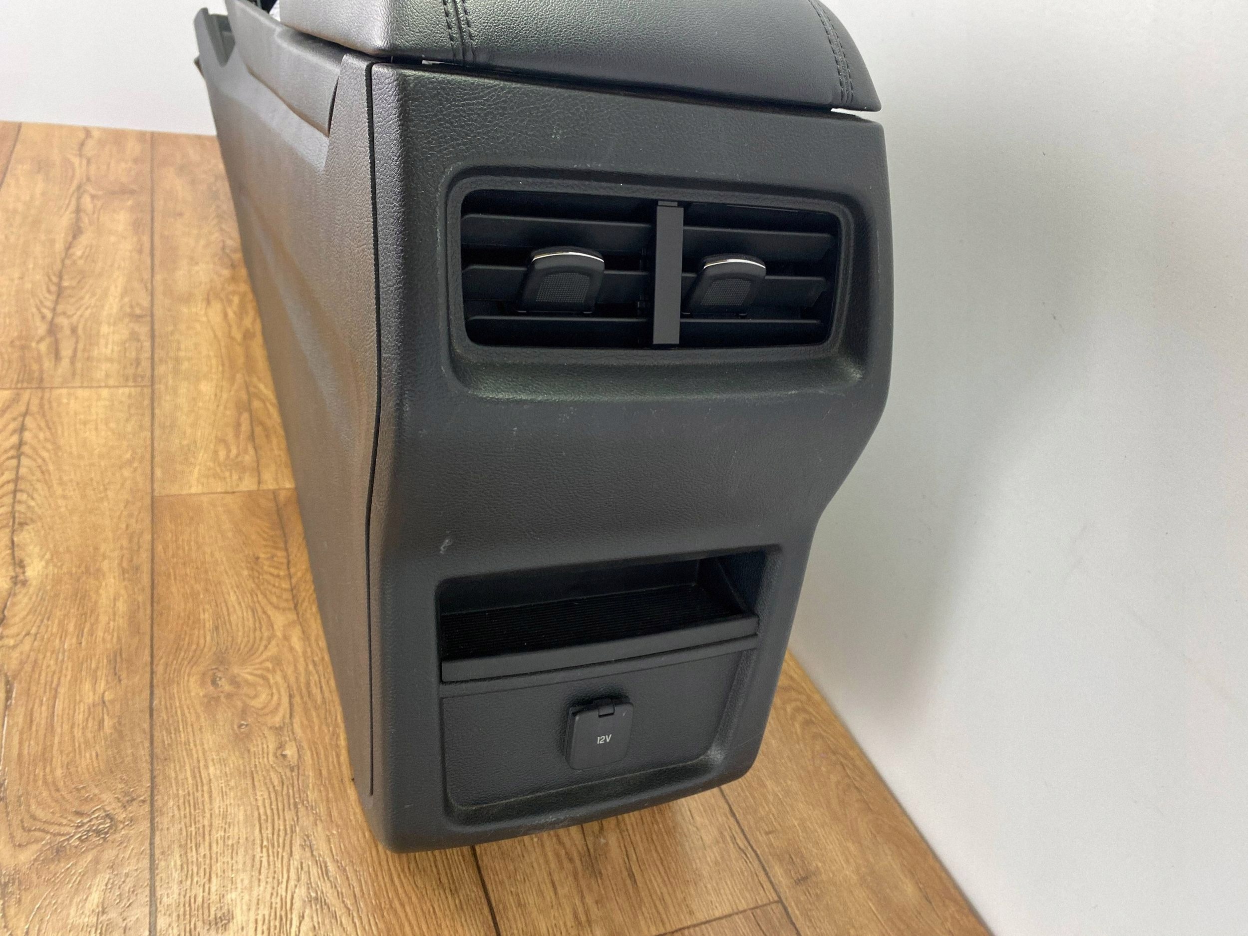 console central tunel central Ford Edge II 2019+