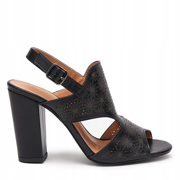 

Czarne Sandały Damskie Ażurowe Mavi 37