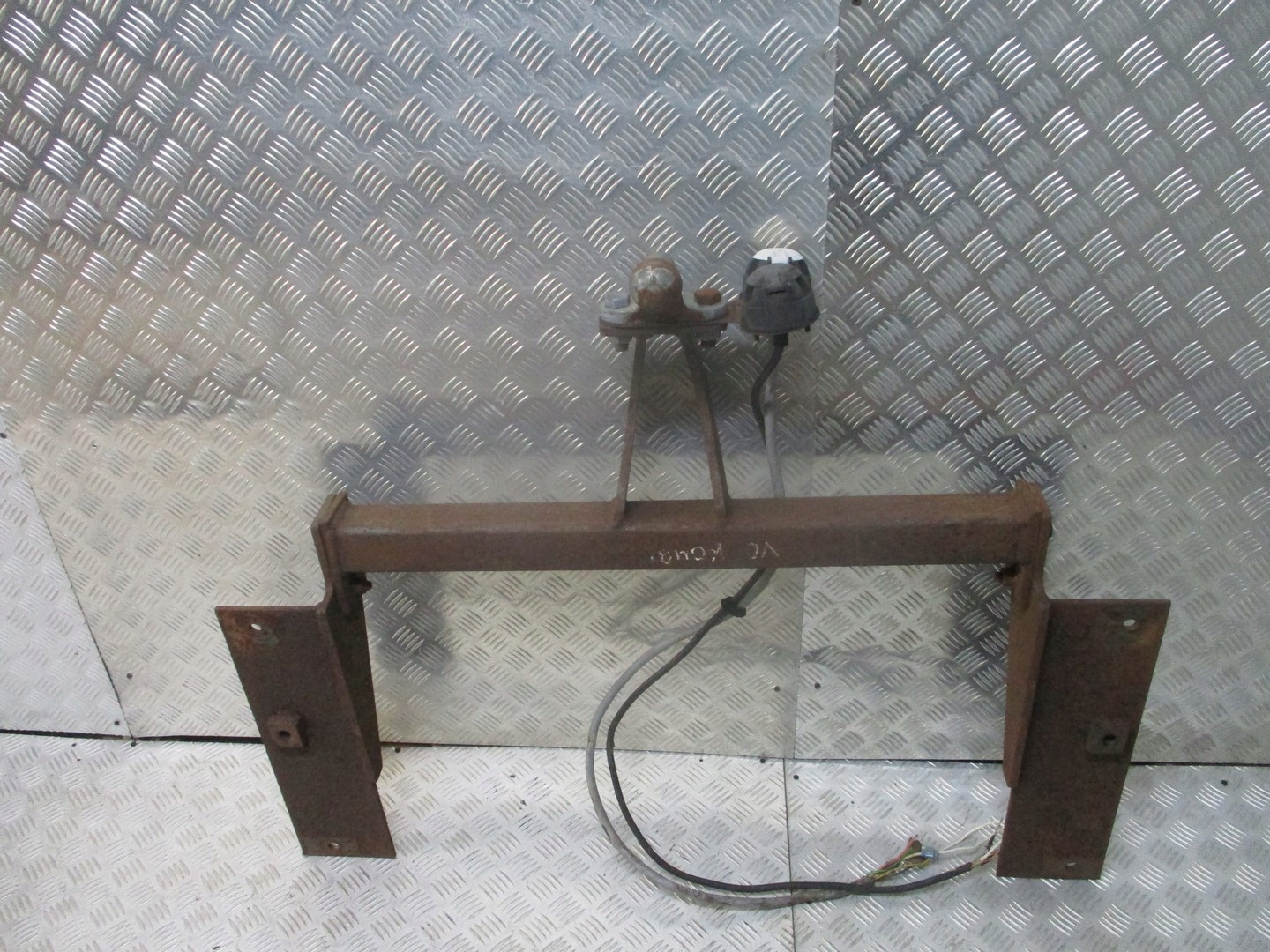 БУКСИРУВАЛЬНИЙ ГАК OPEL VECTRA C УНІВЕРСАЛ