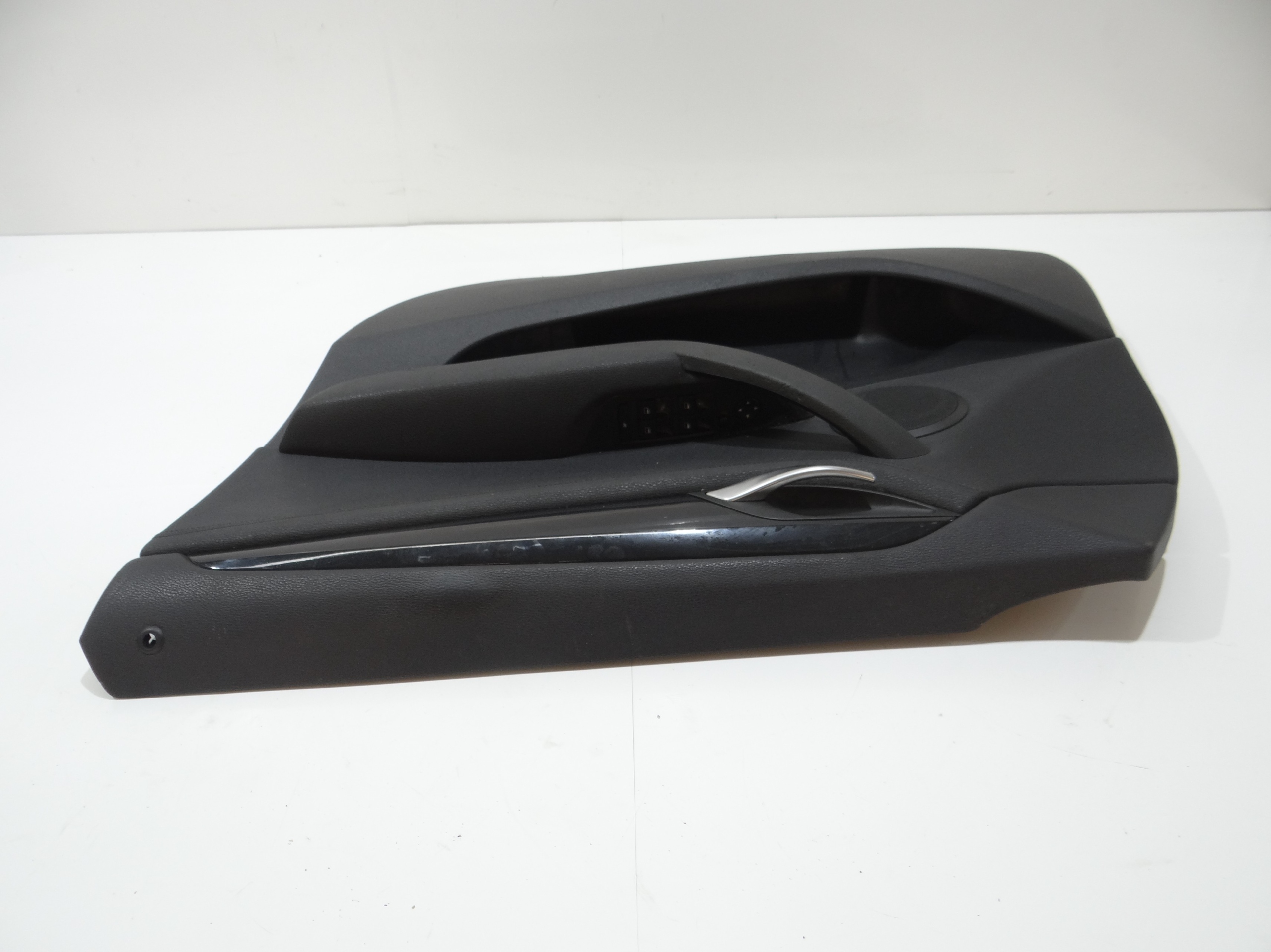 side door right front BMW X1 E84 (16707750)