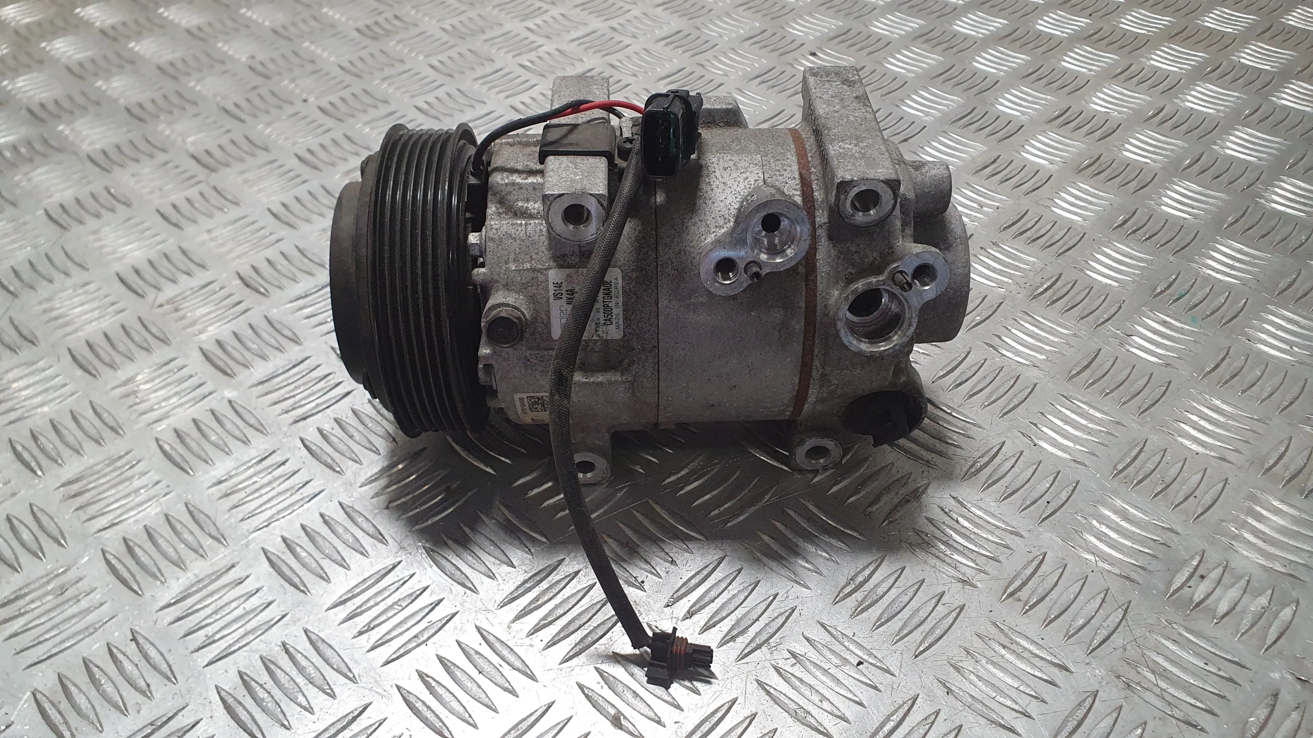 компрессор кондиционера kia CEED III HB 18- 1.0