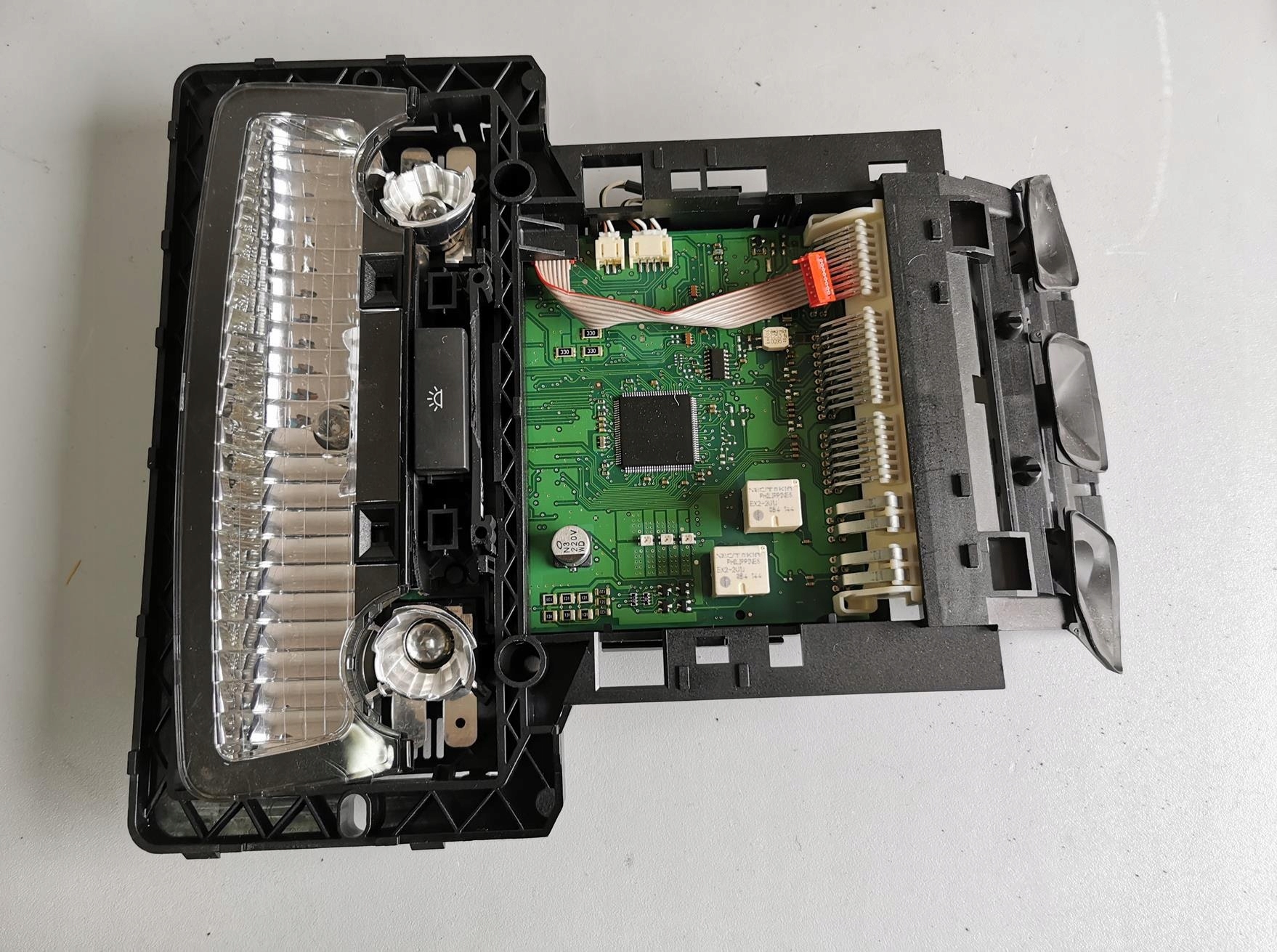 ORG стельова лампа BMW DELPHI CY38920