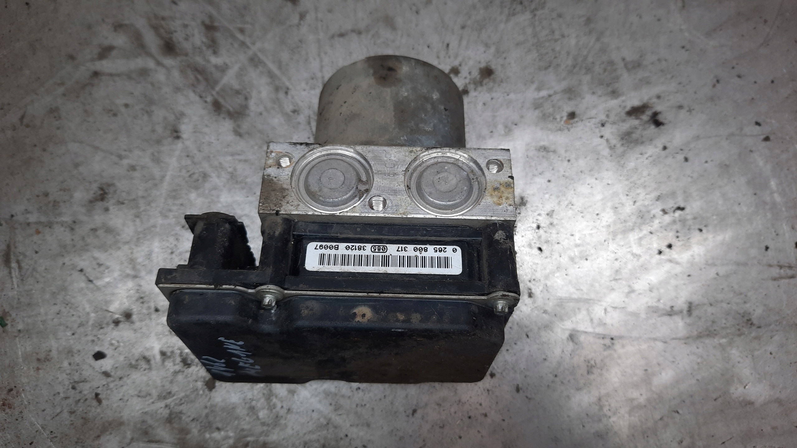 насос ABS renault MEGANE II 1.4b 03R