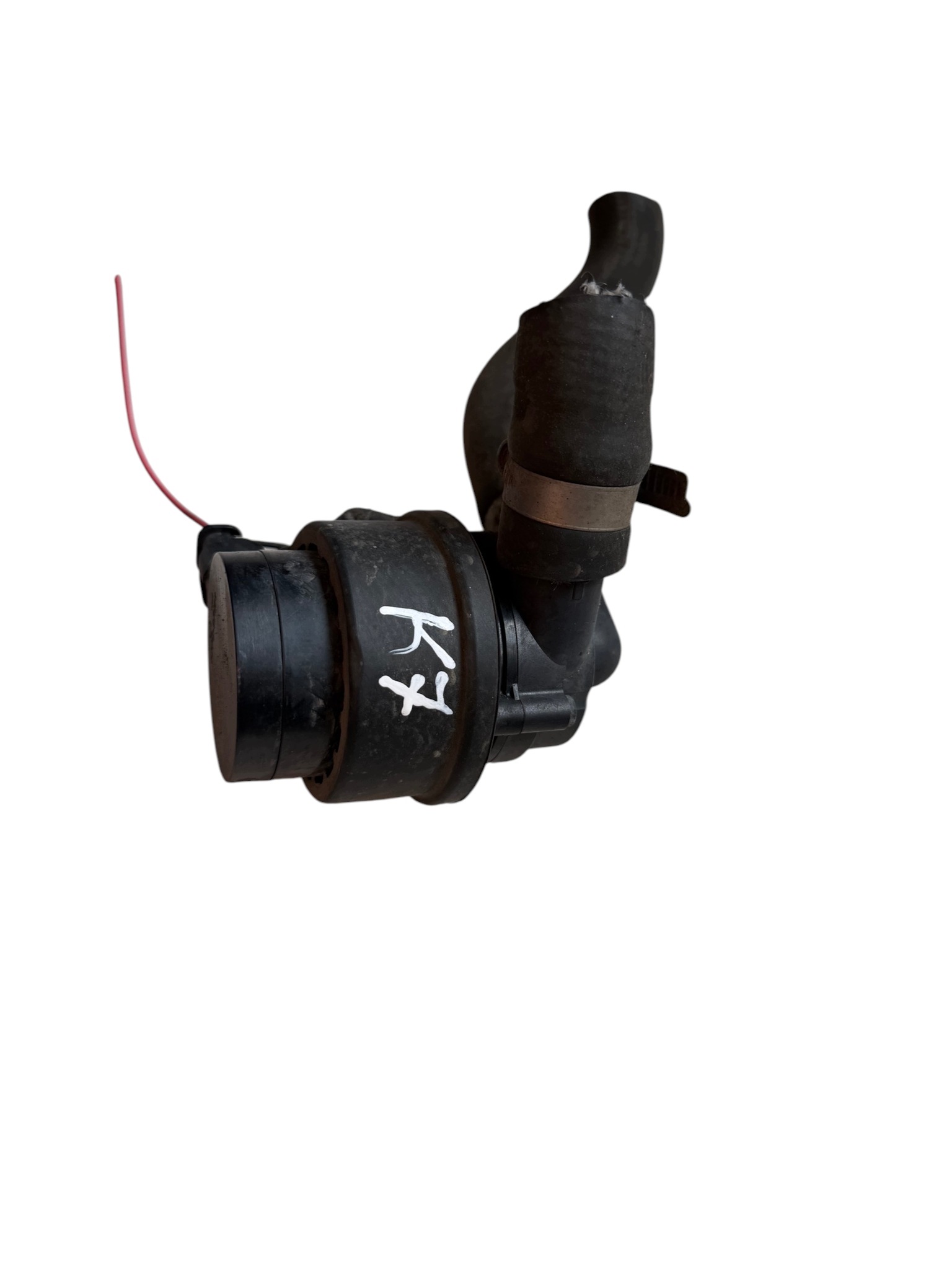 pumpa cirkulacije vode VOLVO V60 i 1.6 D 31332380