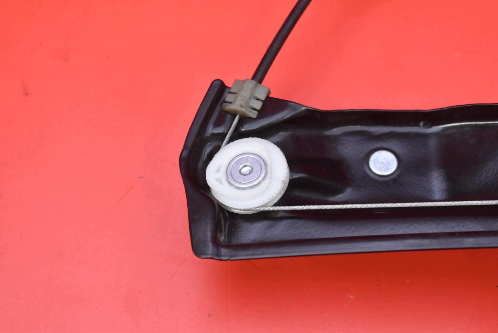 window regulator right front EU 39142316 OPEL ASTRA 5 V K KOMBI 15-20