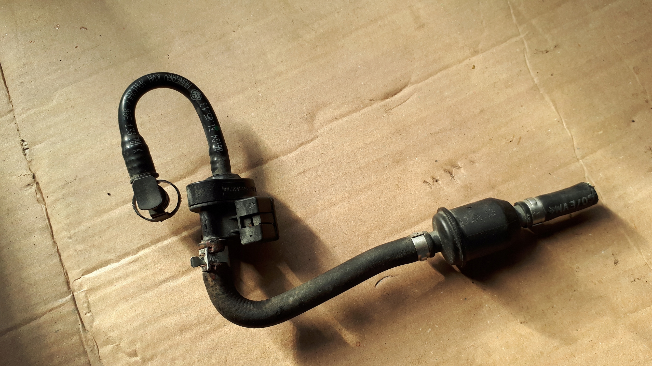 S4 B8 ліфт паливний клапан 3.0 TFSI 06h906517aa S5 Q5