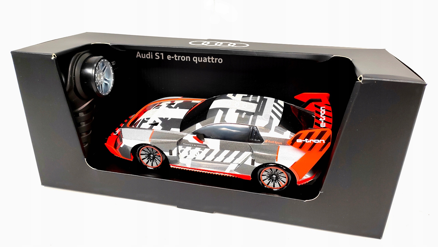 MAISTO AUDI S1 E-TRON QUATTRO RC 1:24 ZDALNIE STEROWANY RC 4X4 DRIFT Numer katalogowy producenta 5022200441