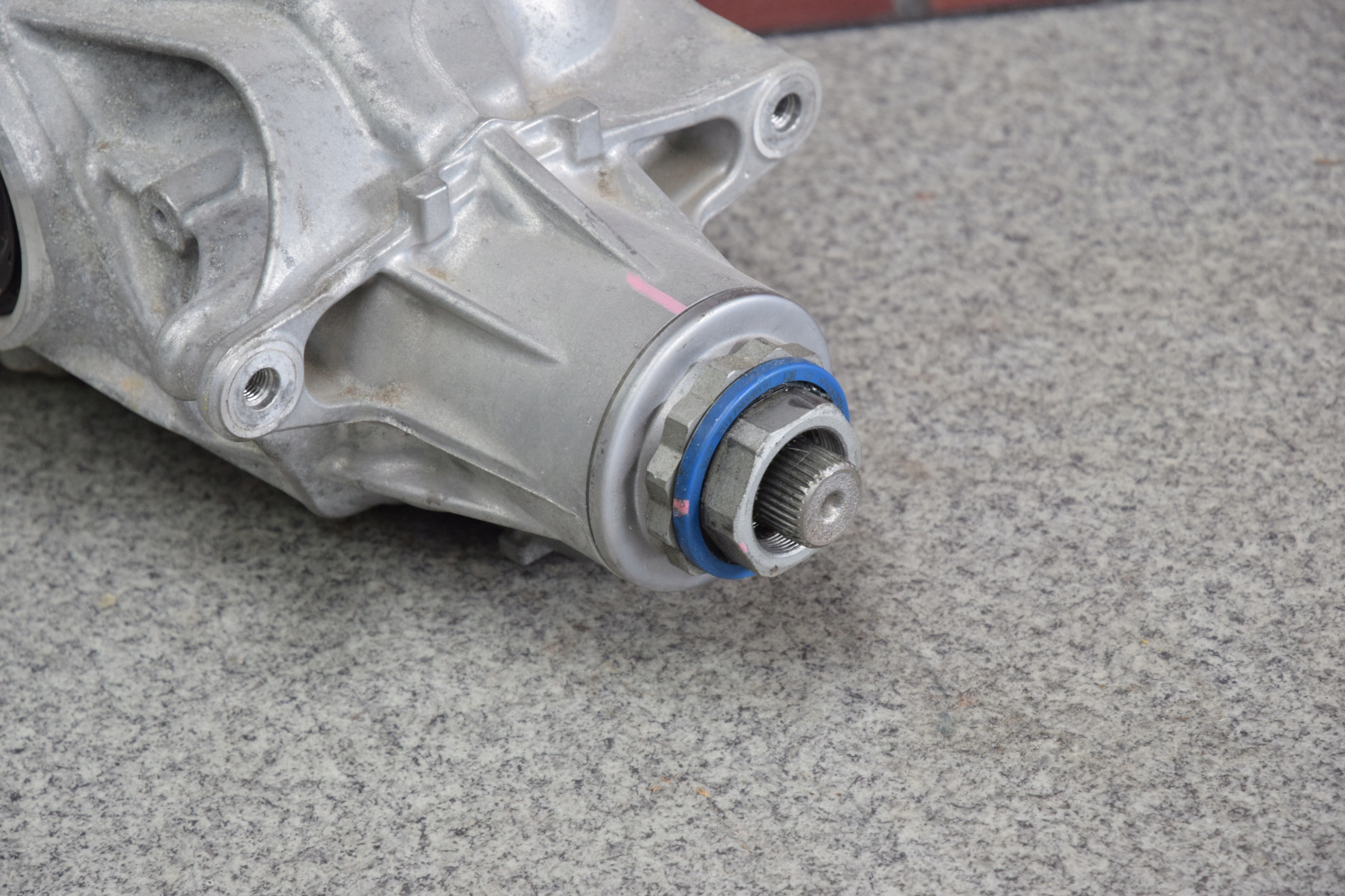 rear differential diff BMW X7 G07 LCI 1125km 8849917