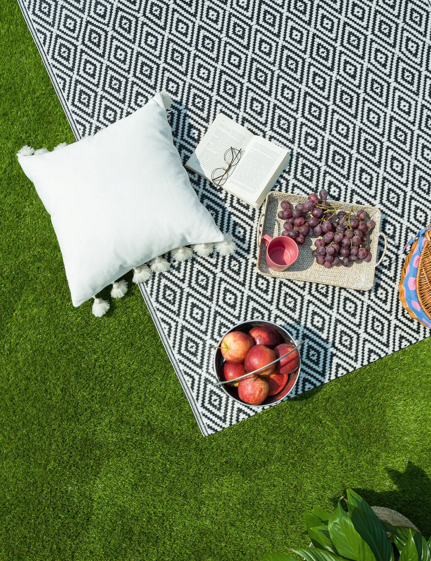 DYWAN ZEWNĘTRZNY TARASOWY DUŻY MATA NA BALKON KEMPING WODOODPORNY 160x220cm Przeznaczenie uniwersalne