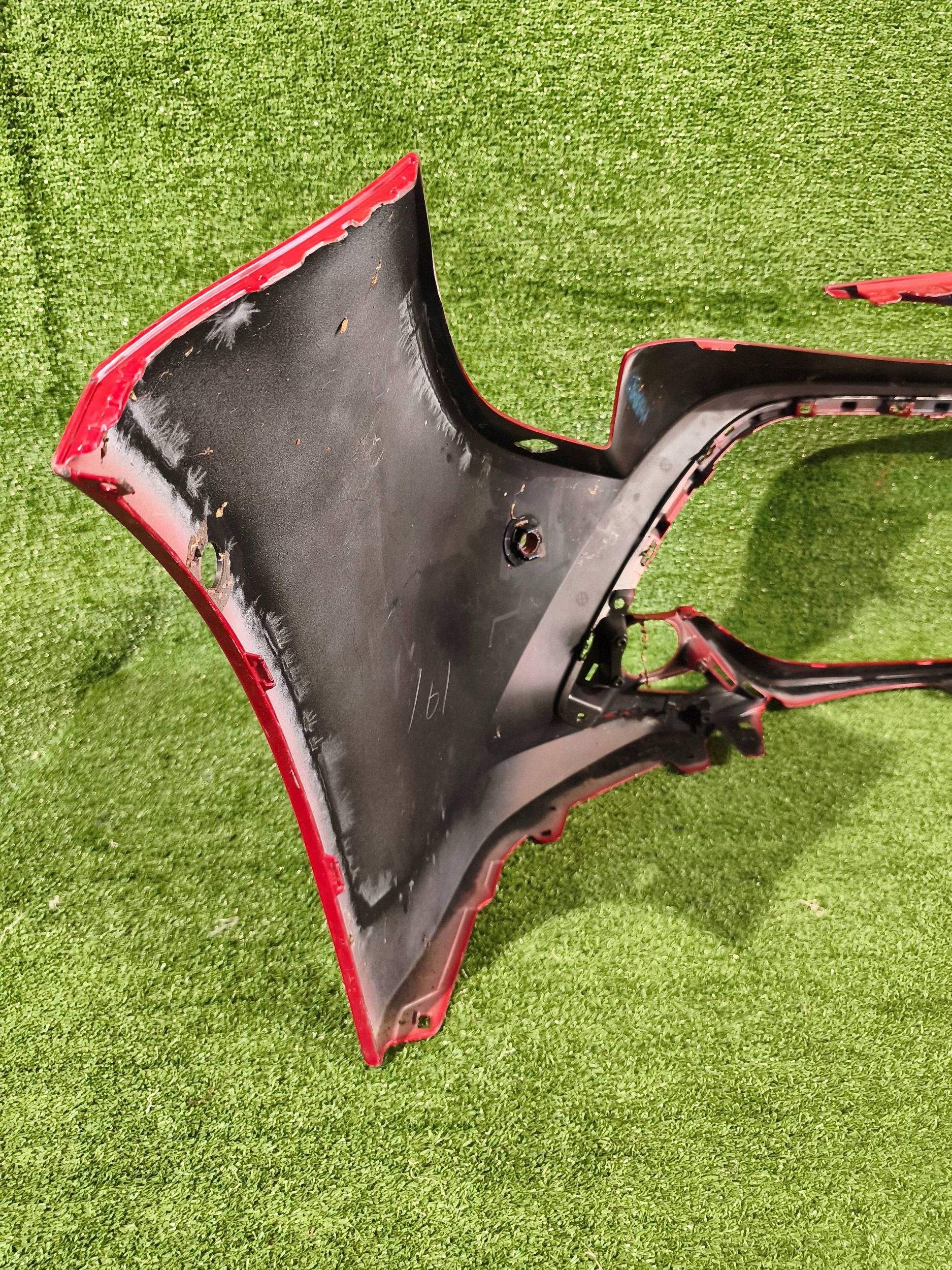 front bumper front TOYOTA COROLLA E21 HB KOMBI NR.Z9047
