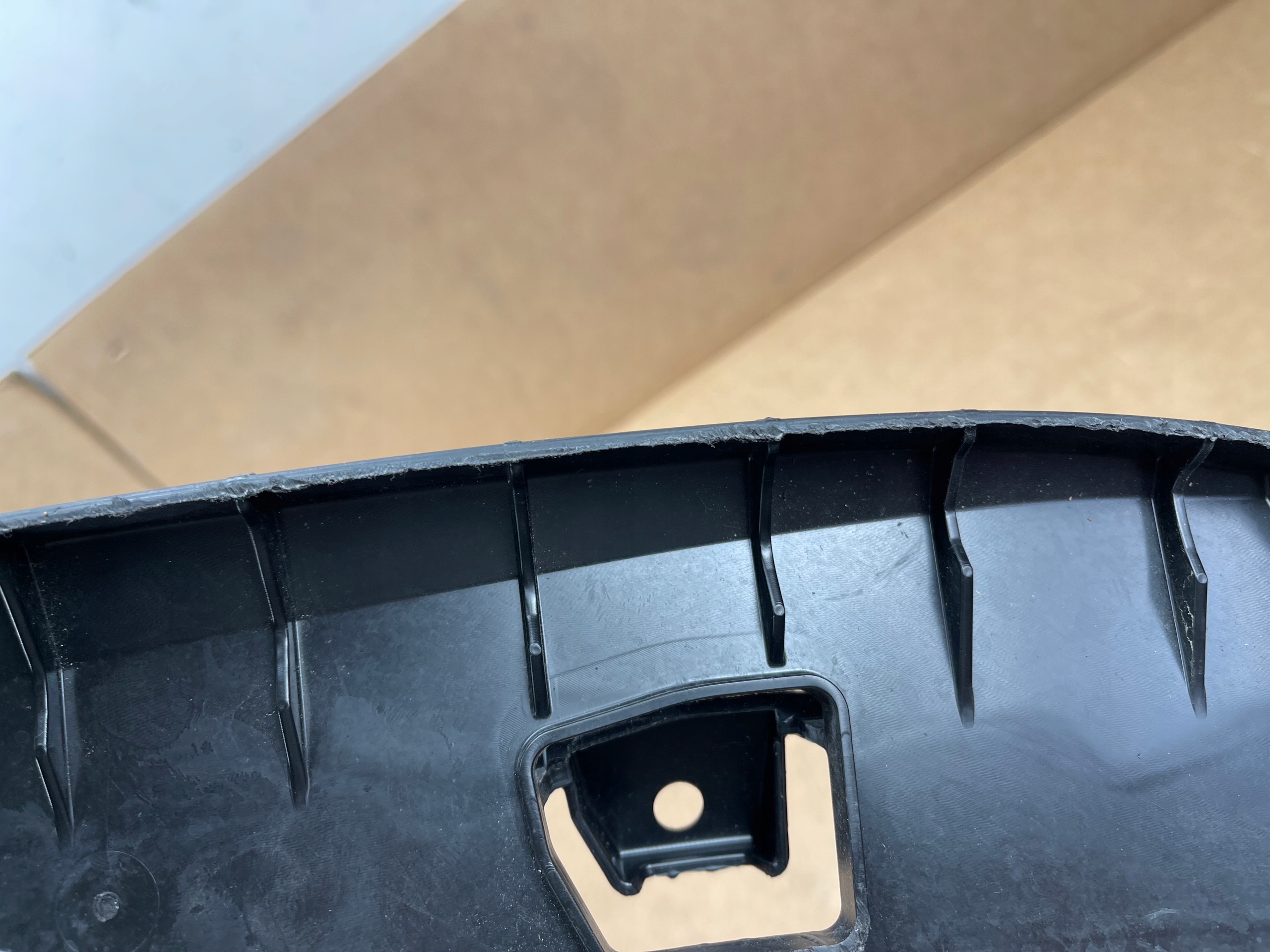 PORSCHE CAYMAN 982 GT4 SPOILER lišta nárazníku předek 982807327D