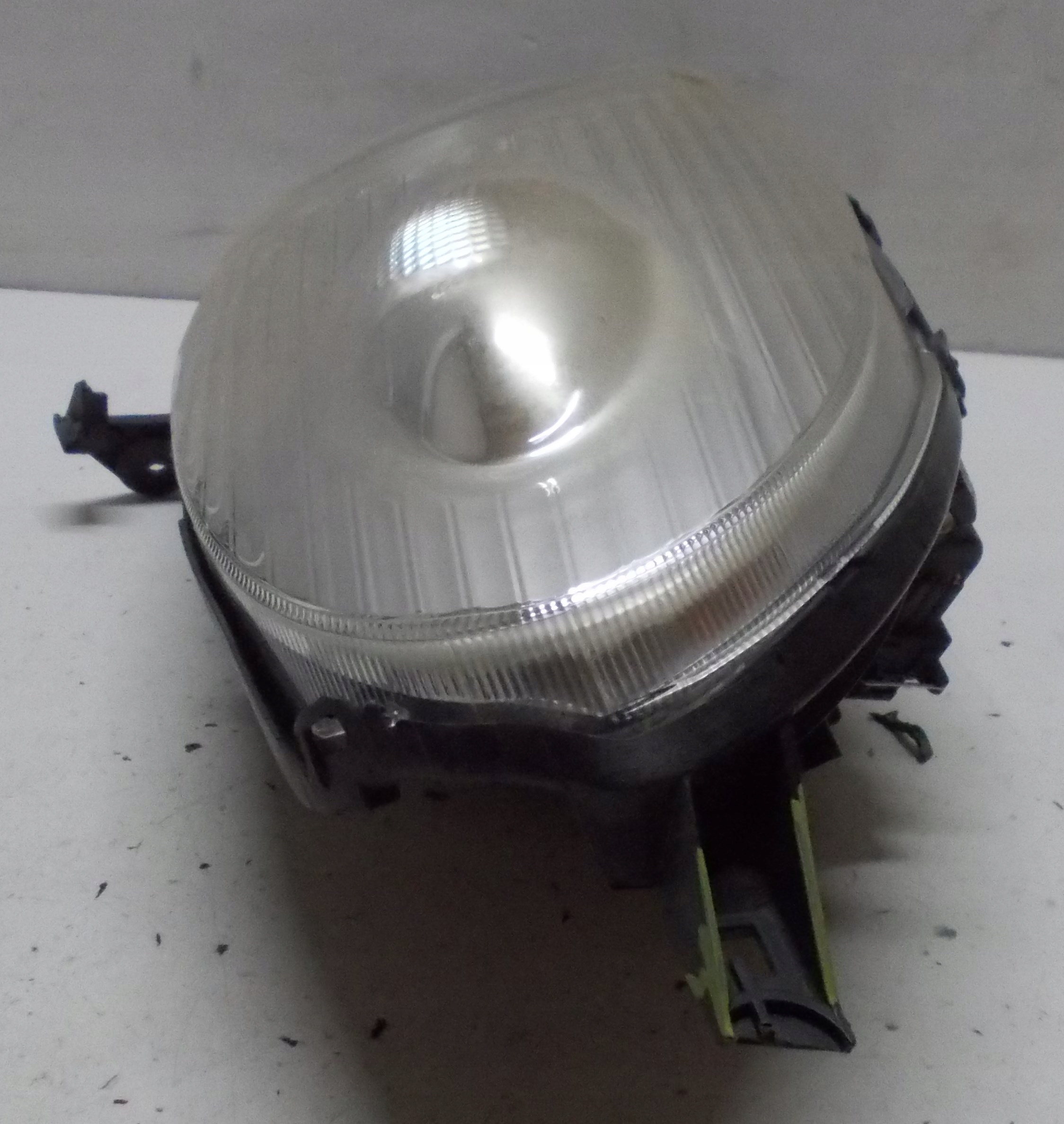 NISSAN MICRA K12 O7R light left front 89900074 EU
