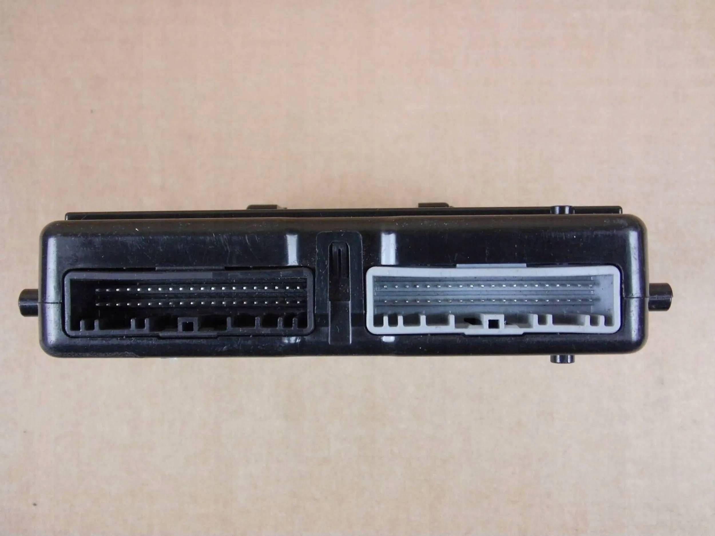 Nissan X-Trail T32 control unit computer module of the air conditioning 277607FV3A