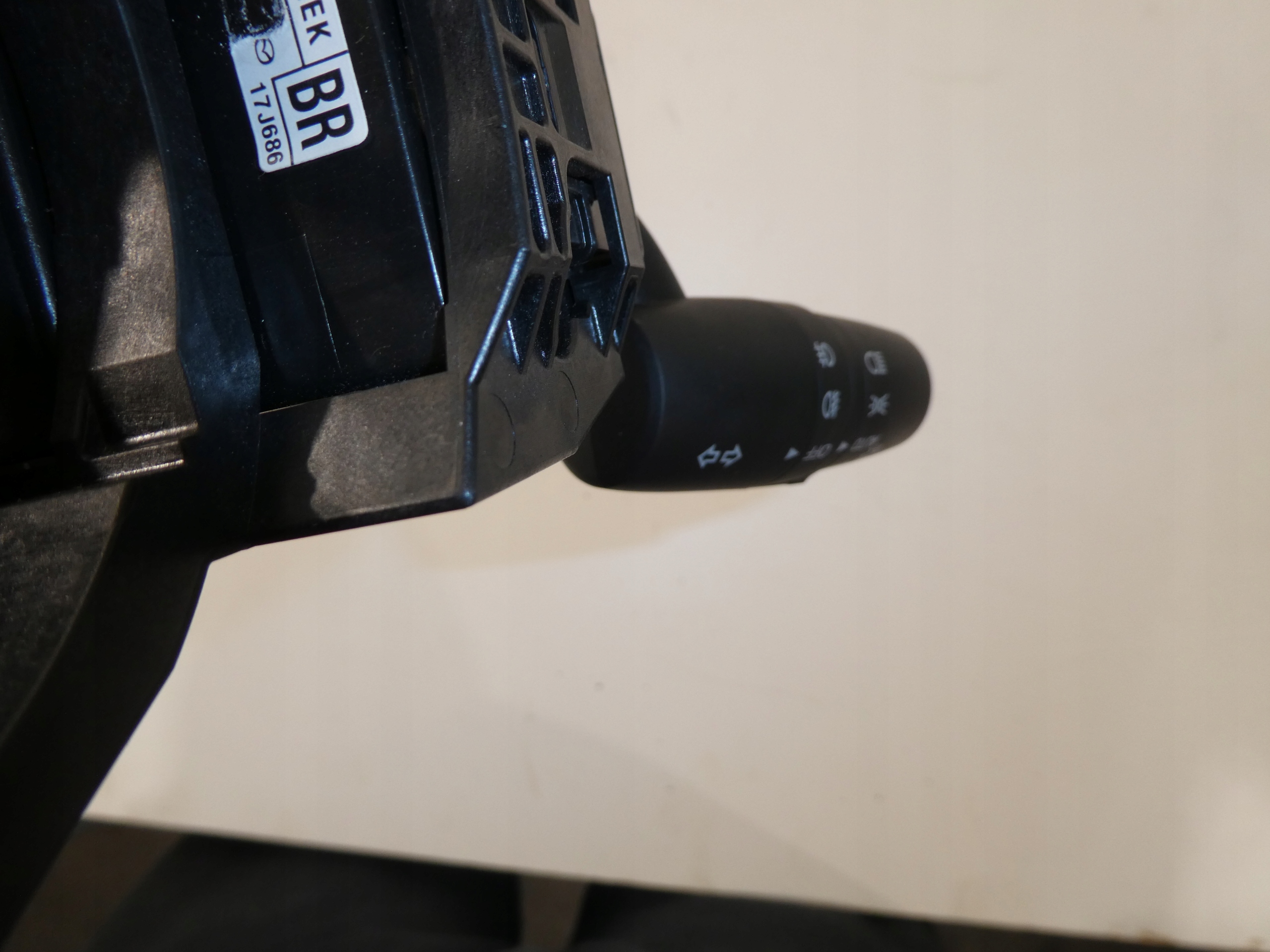 DEVIO LUCI TERGICRISTALLO TERGI MAZDA CX5 II SKE13302 SKE133-02