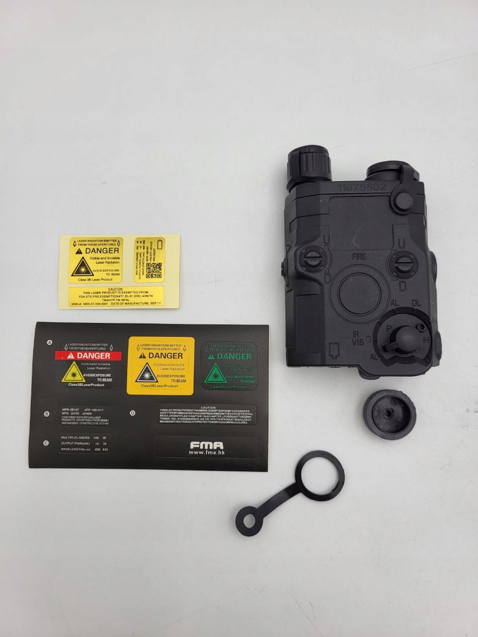 ATRAPA OBUDOWY AKUMULATORA POJEMNIK NA BATERIE CZARNY PEQ-15 ATAIRSOFT EAN (GTIN) 5027455139159