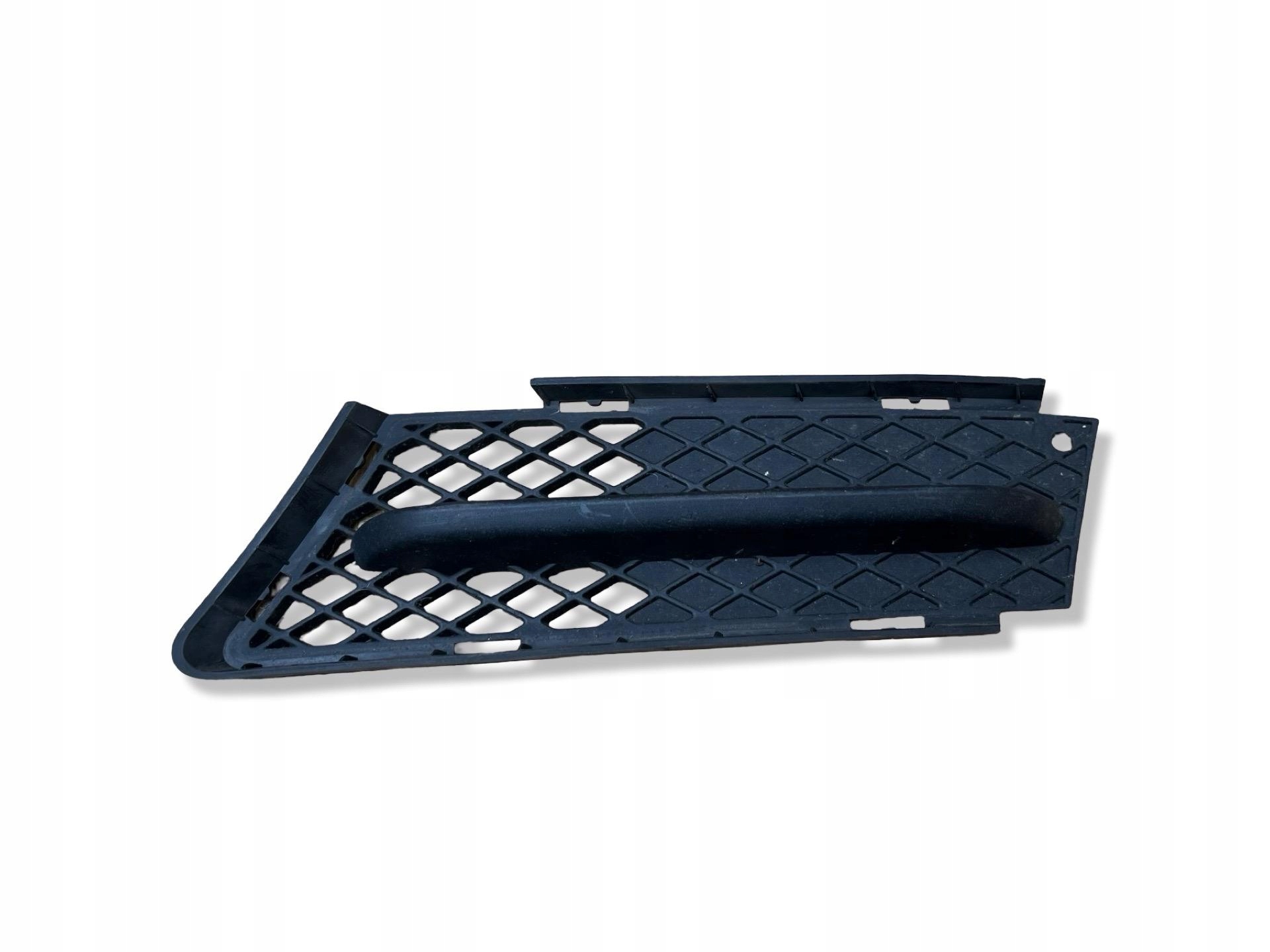 side grid of a bumper left side BMW 3 E90/E91 E90 2005 7154551