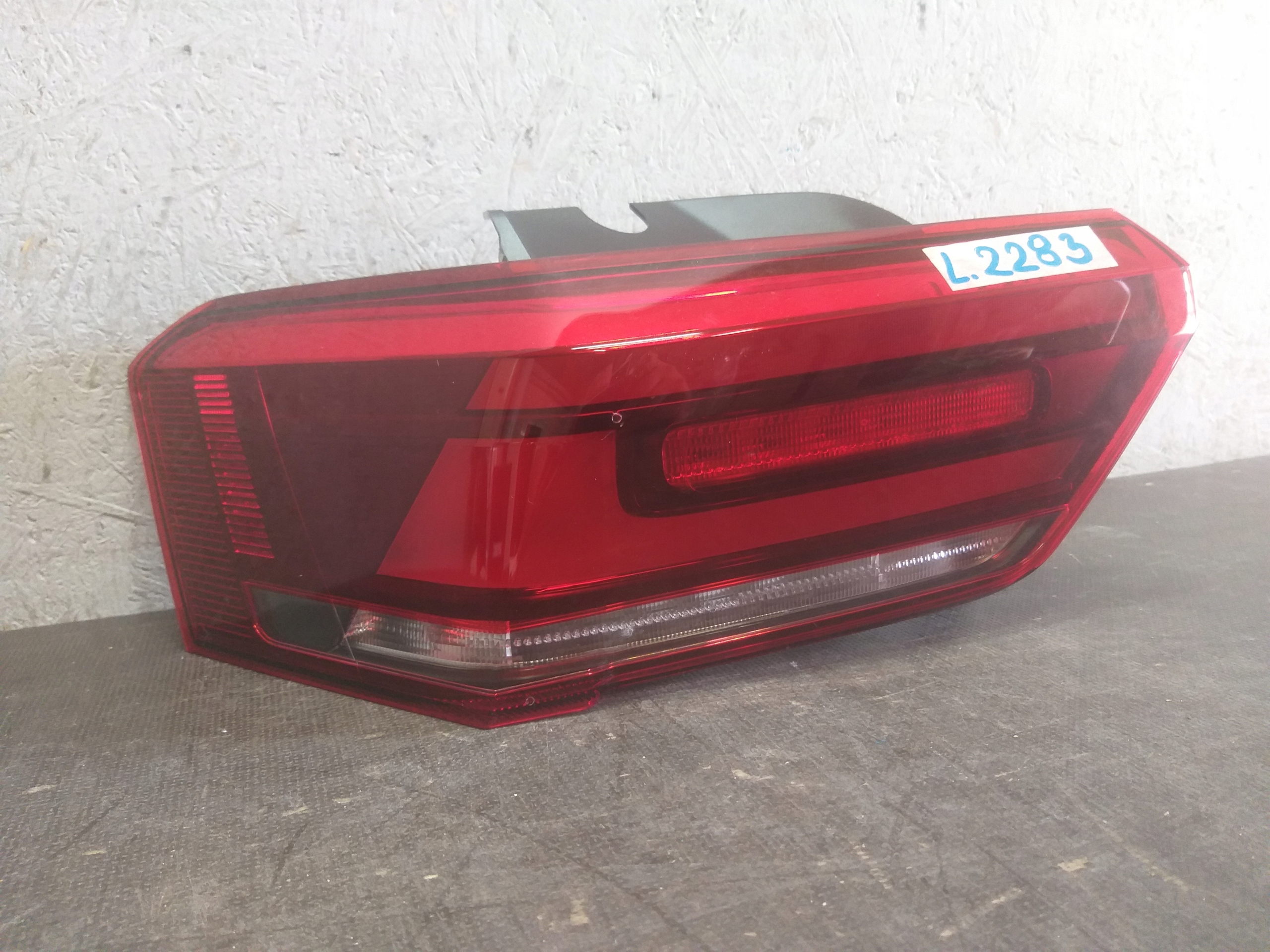 light rear part left VW ID3 ID 3 LED 10A945095B