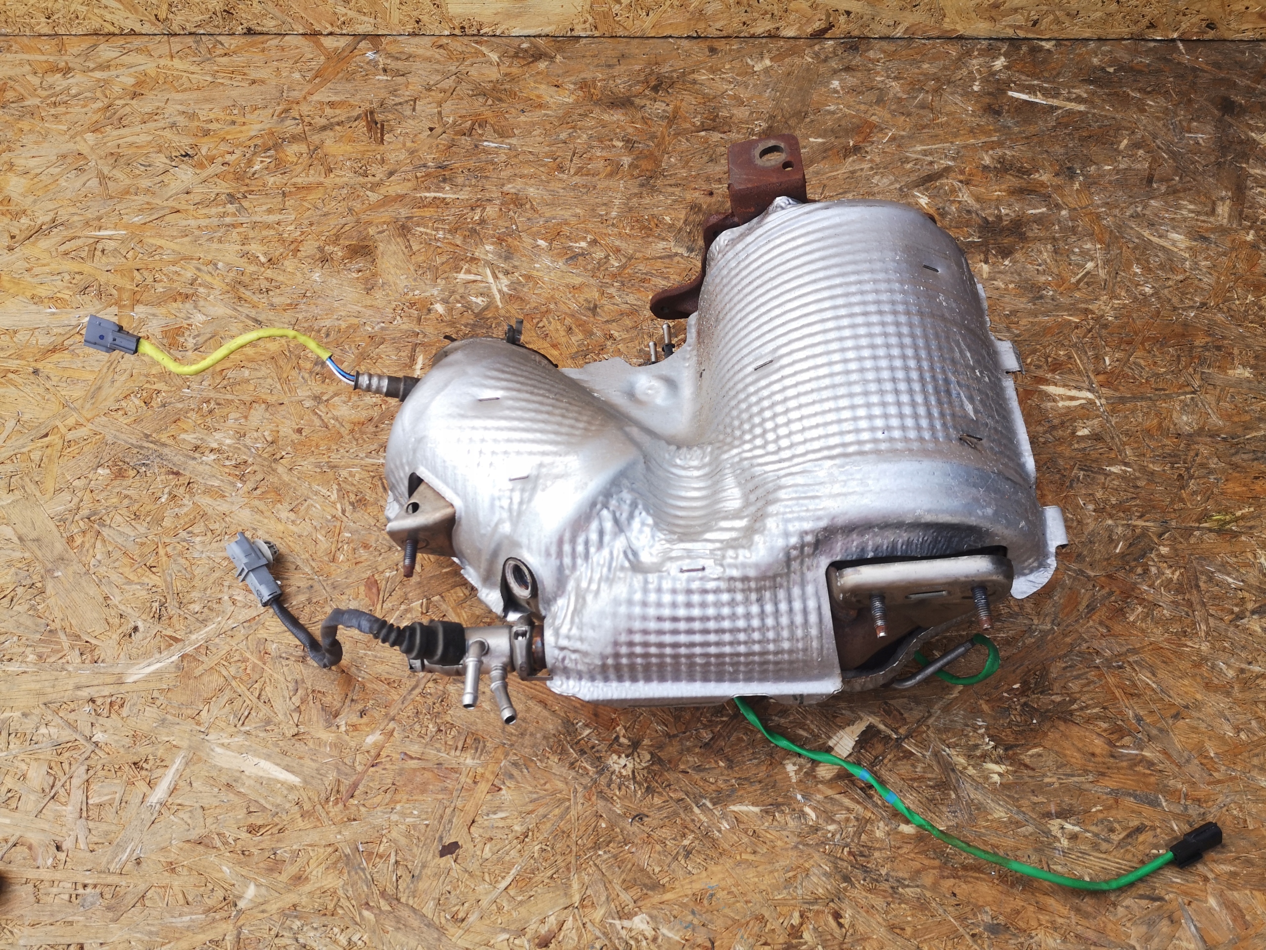 renault MEGANE IV 1.5 катализатор DPF 208022037R