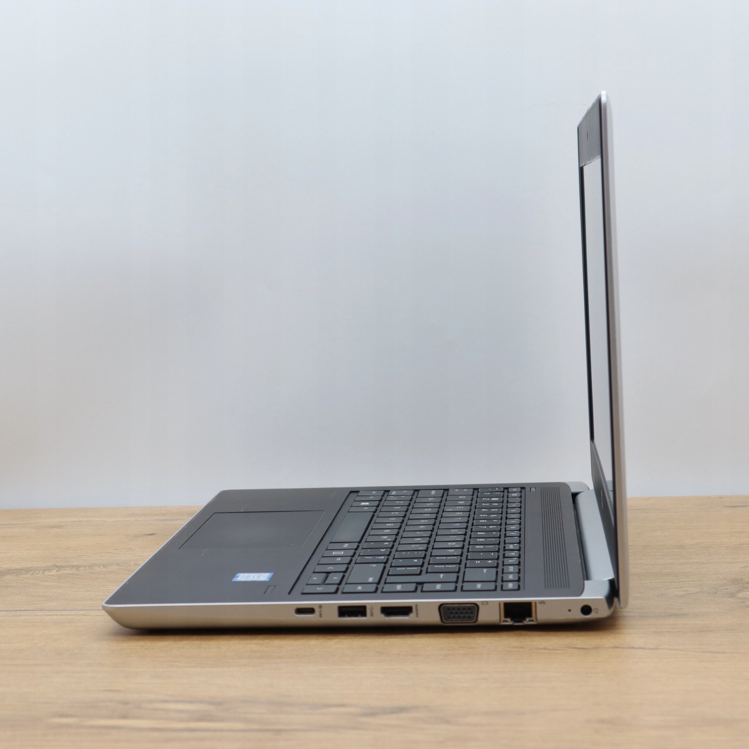 HPノートPC 430 G5 / i5-8250U / 8GB / 256GB HP ProBook 430 G5 i5-8250U 8GB 256SSD FHD W10P - Sklep