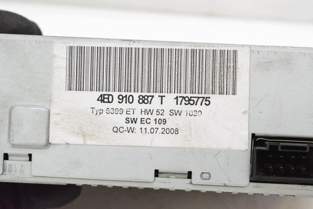 player navigation devices 4E0910887T AUDI A6 C6 04-08