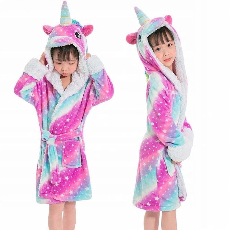 

Szlafrok Jednorożec Galaxy Unicorn Kigu 140 CH2 F
