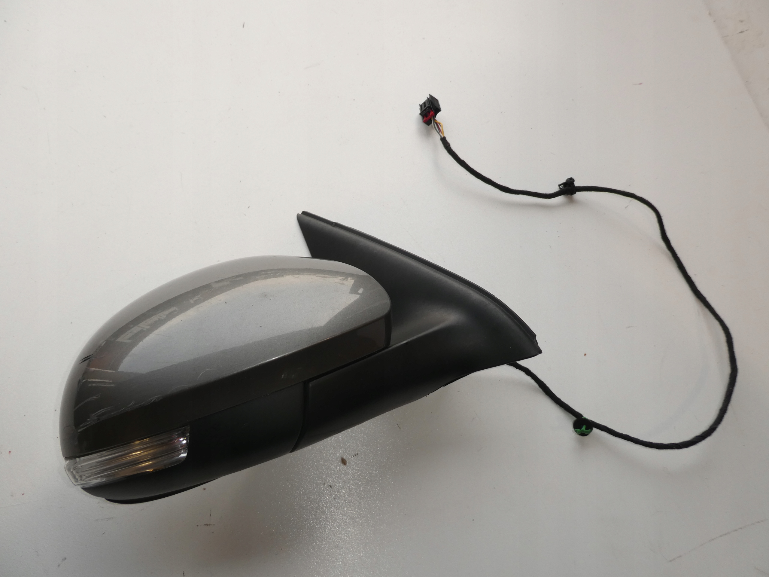 VW TIGUAN mirror right 5N0857934 6PIN