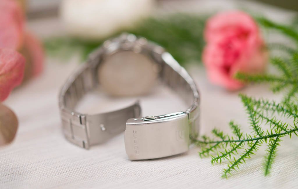 MĘSKI ZEGAREK CASIO EFV-540D-1A2VUEF EDIFICE 100M Typ naręczny