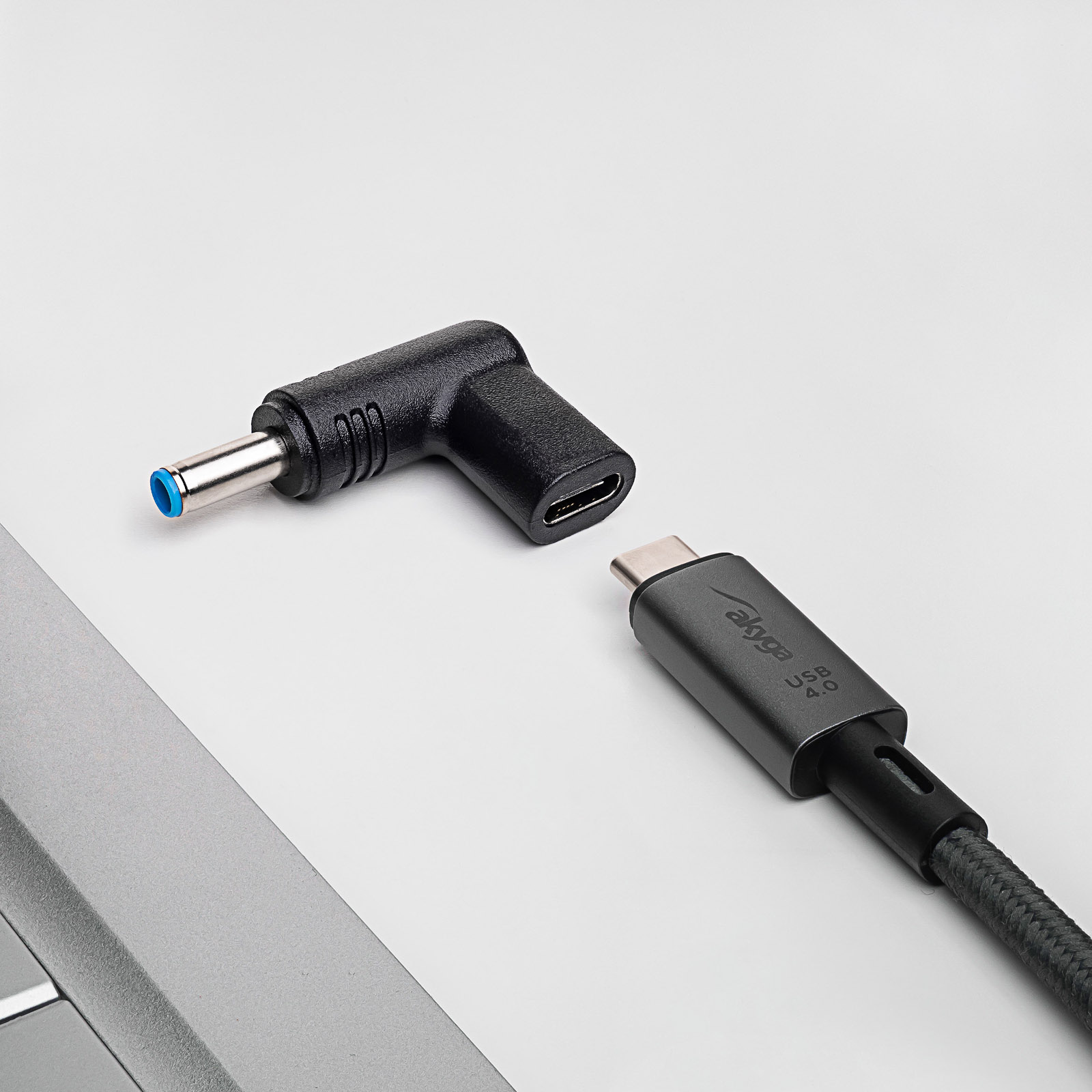 Przejściówka do laptopa USB-C do 4.5 x 3.0 mm +PIN