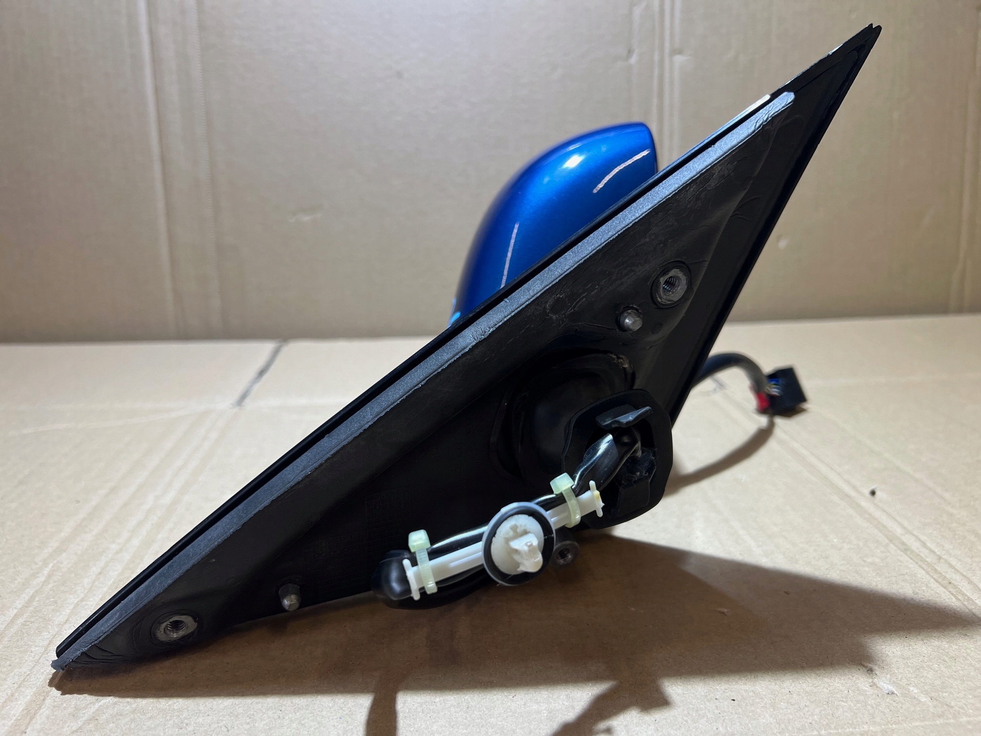 AUDI A4 B8 mirror right 6 PIN LX5V