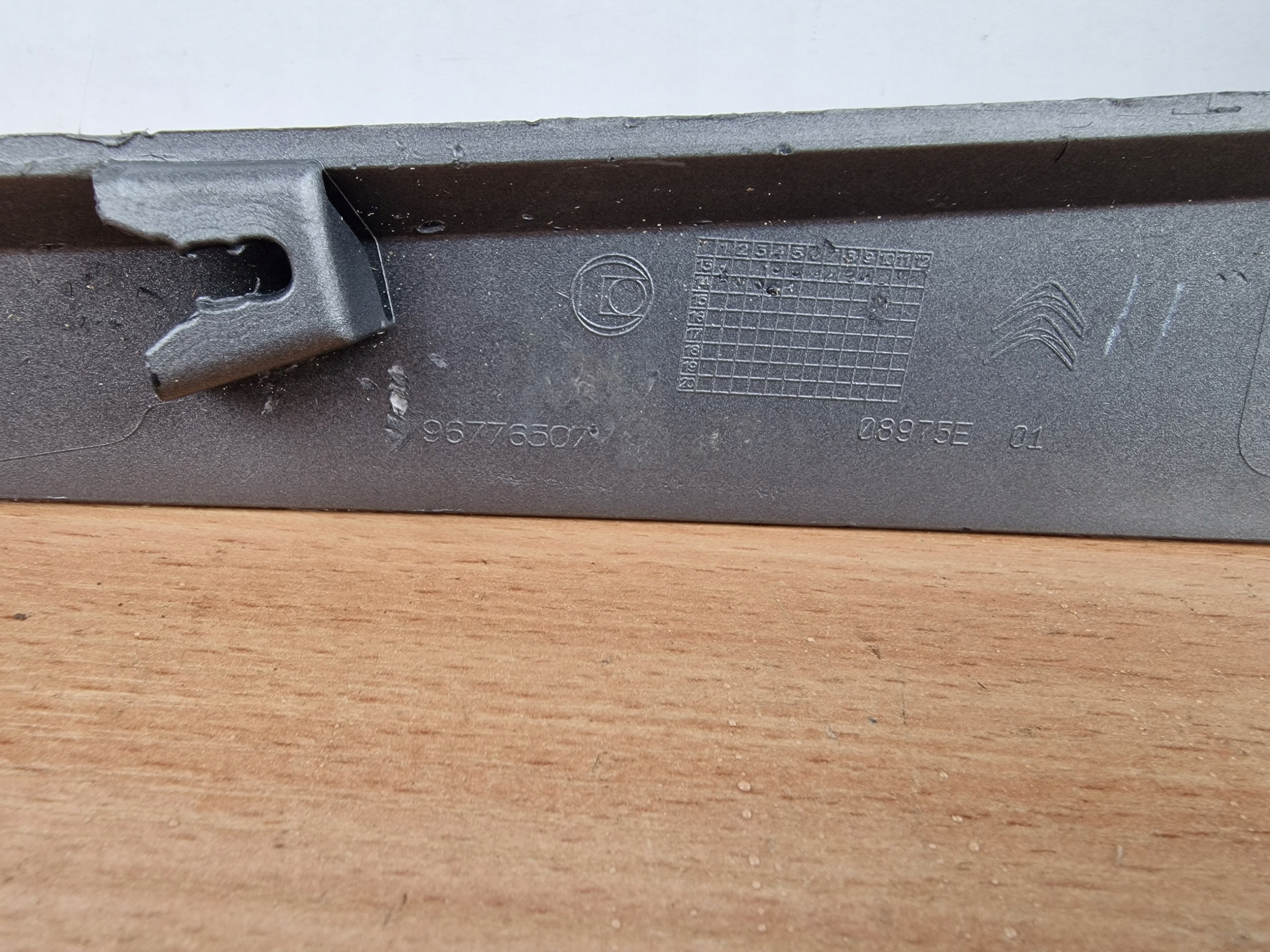 CITROEN C4 GRAND PICASSO II moulding windows right rear part