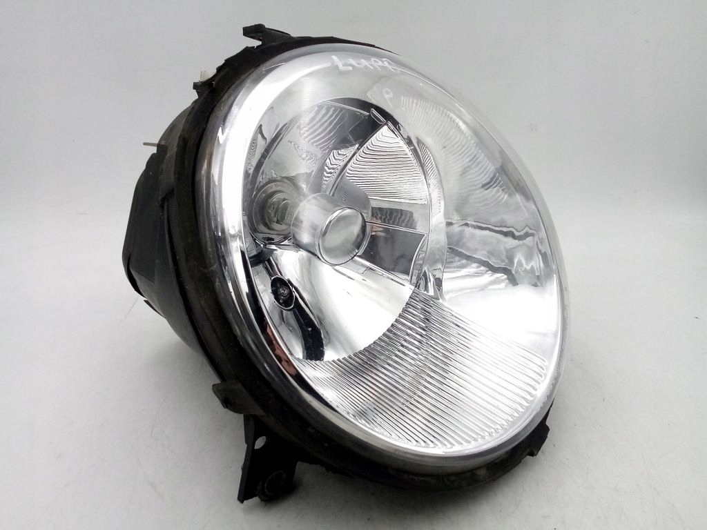 VW Lupo and light right front front EU TYC 20-5671