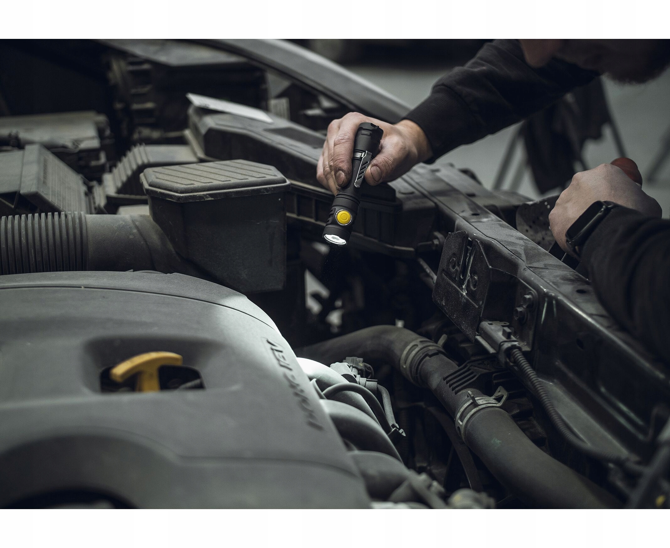 LATARKA ARMYTEK KEMPINGOWA MOCNA PARTNER C2 1100 LM BARWA ZIMNA USB Model Prime C2 cold