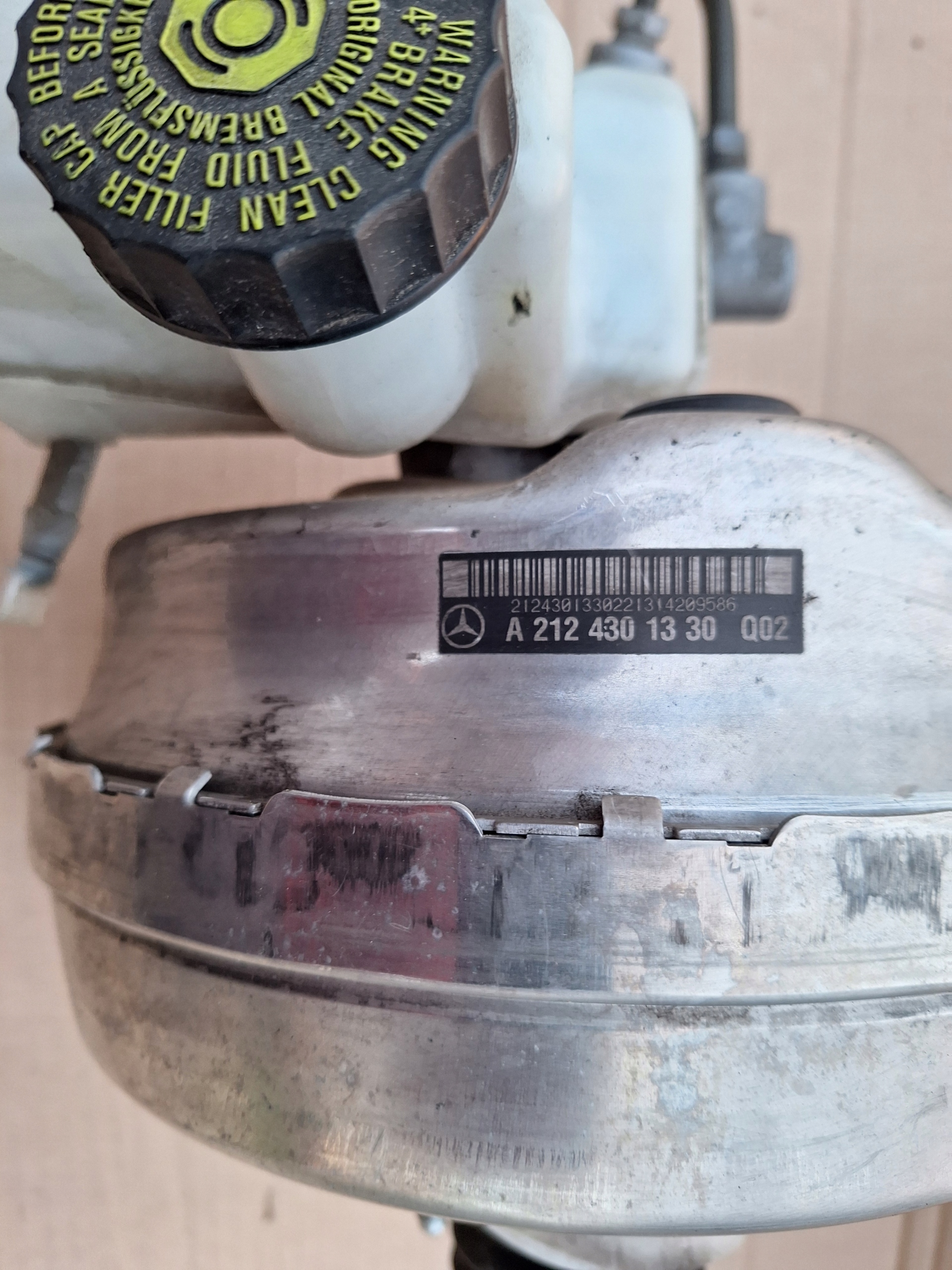 MERCEDES W212 Servo Servo frein A2124301330