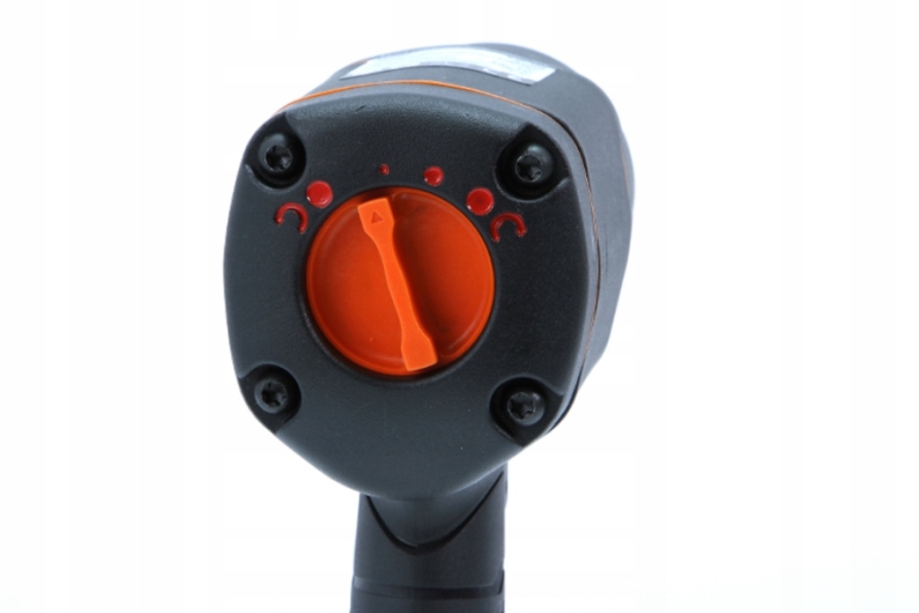 KLUCZ PNEUMATYCZNY UDAROWY do kół 1/2 BJC 1550Nm Pojemność akumulatora 3 Ah