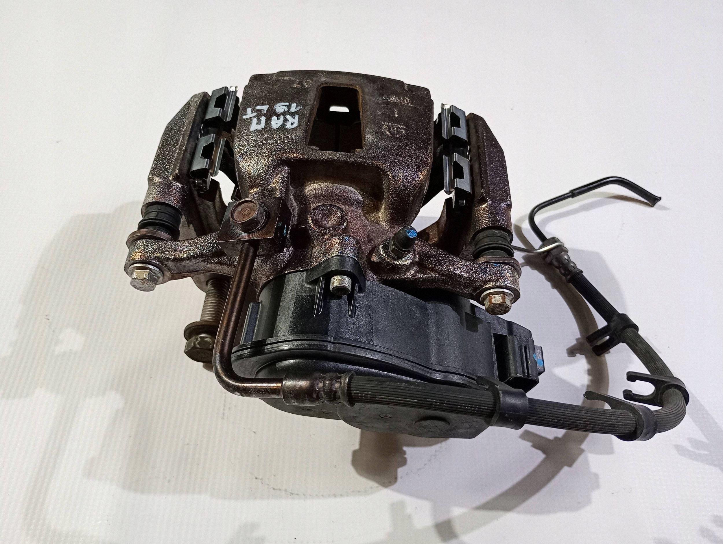 caliper brakes brake left rear part rear left Dodge RAM 1500 5.7 2019