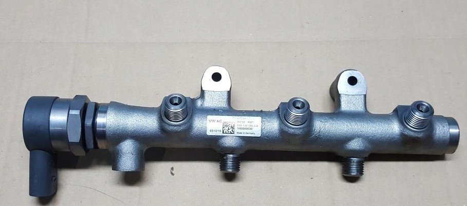 AUDI VW 3.0TDI Rampe injection 059130090CS