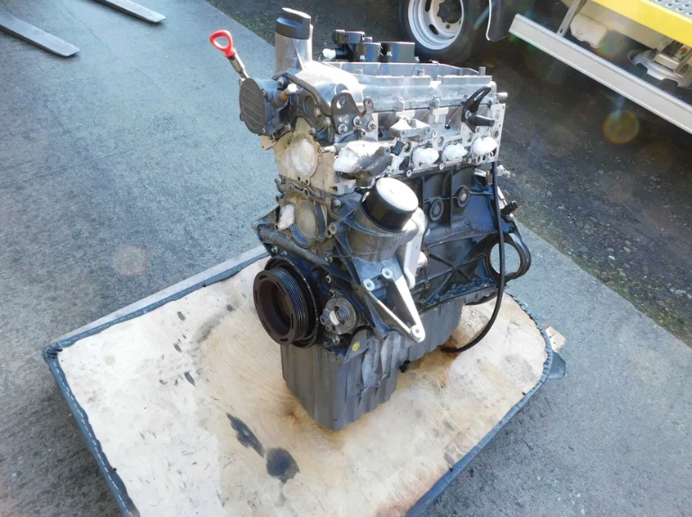Mercedes Sprinter 906 2.2 cdi 646 engine for BITURBO 150 koni nice BDB