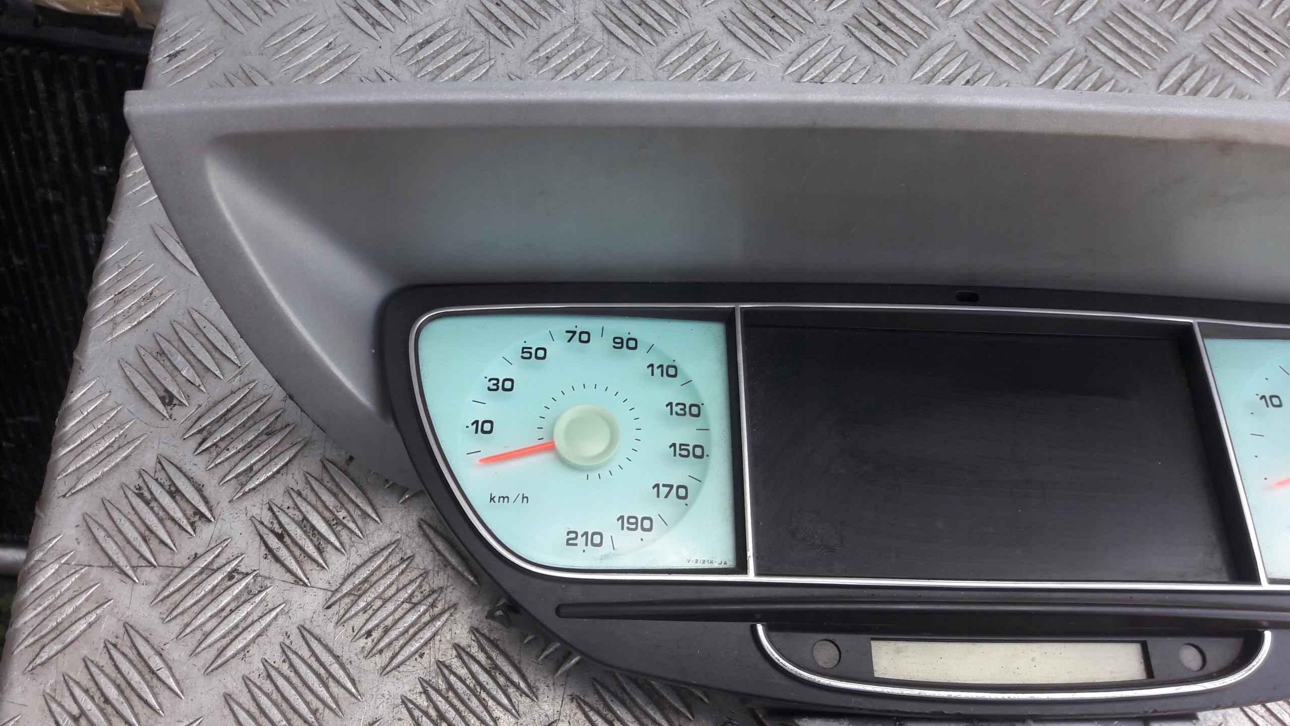 FIAT ULYSSE II 2.0 JTD dials clock