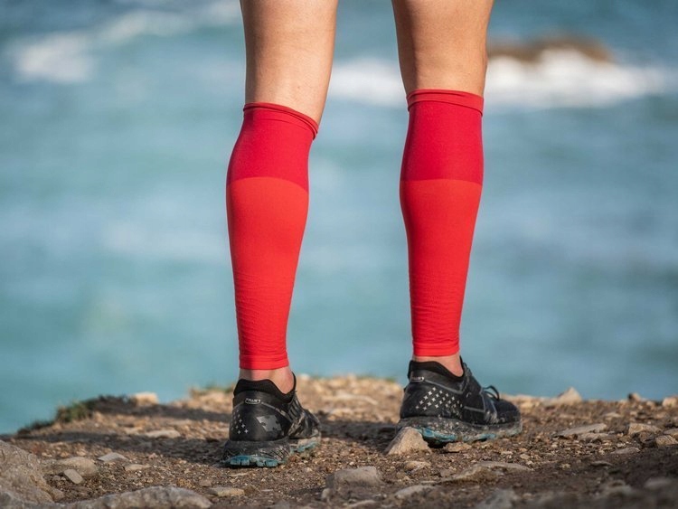 COMPRESSPORT Opaski kompresyjne na łydki R2v2 T1 Rozmiar S