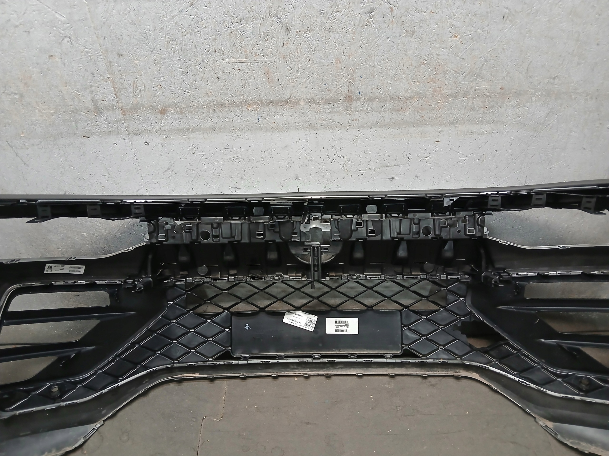 bumper front VW TAYRON R LINE 57L