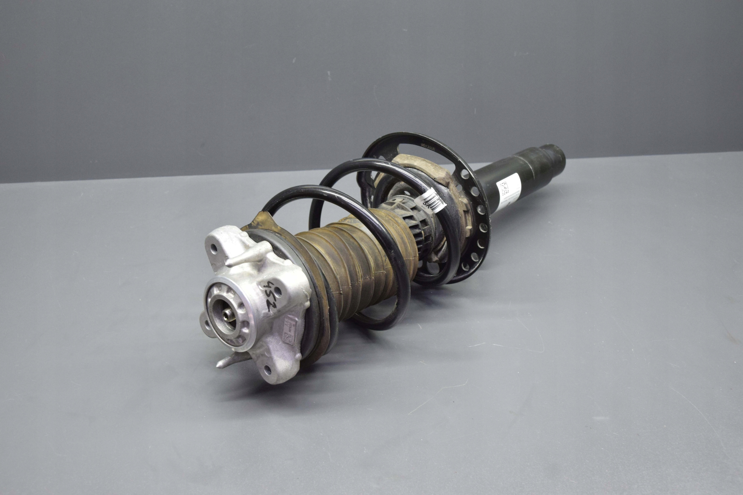 shock absorber right front BMW 2 G42 4000km