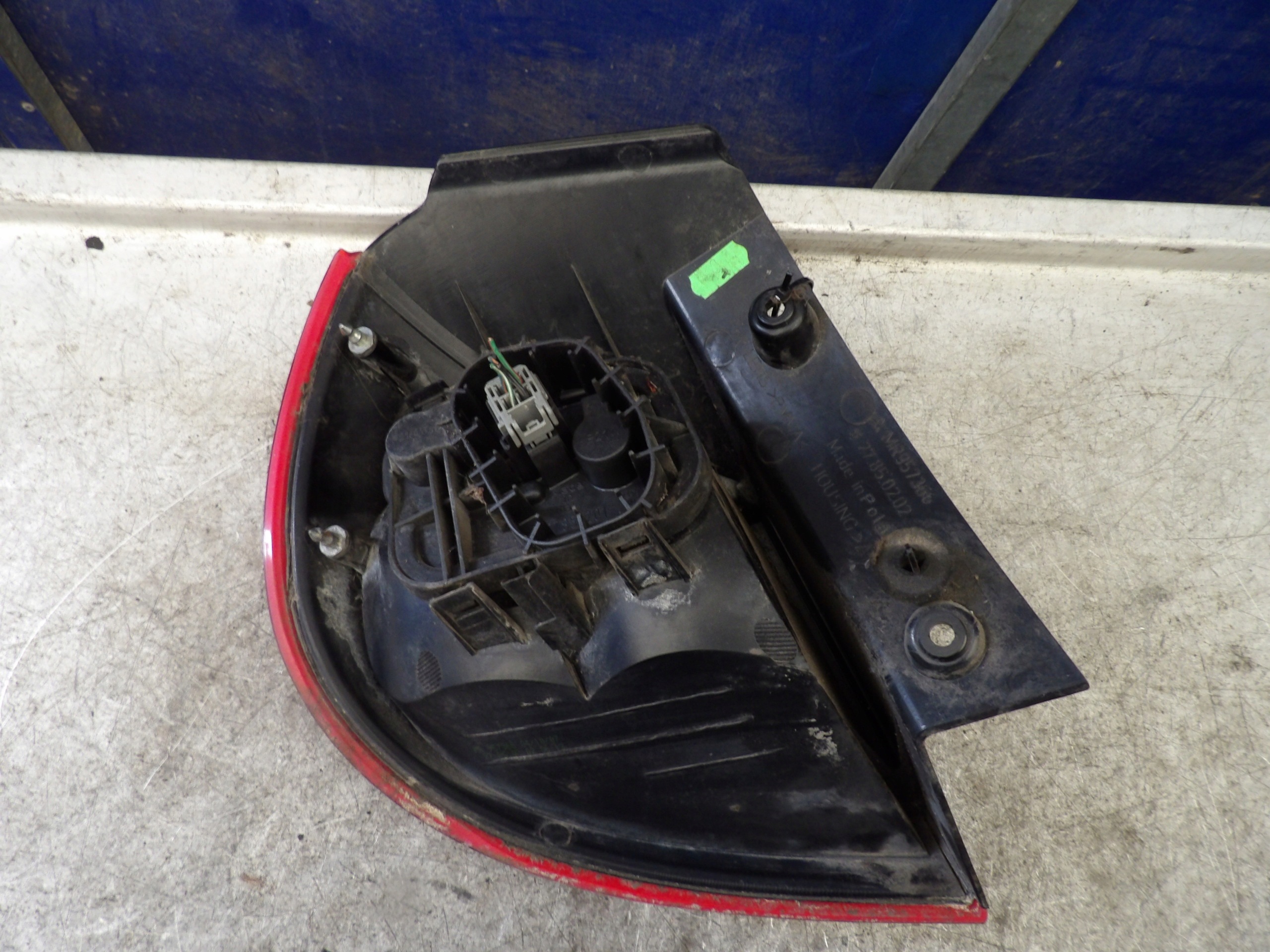 Mitsubishi Colt VI light rear right