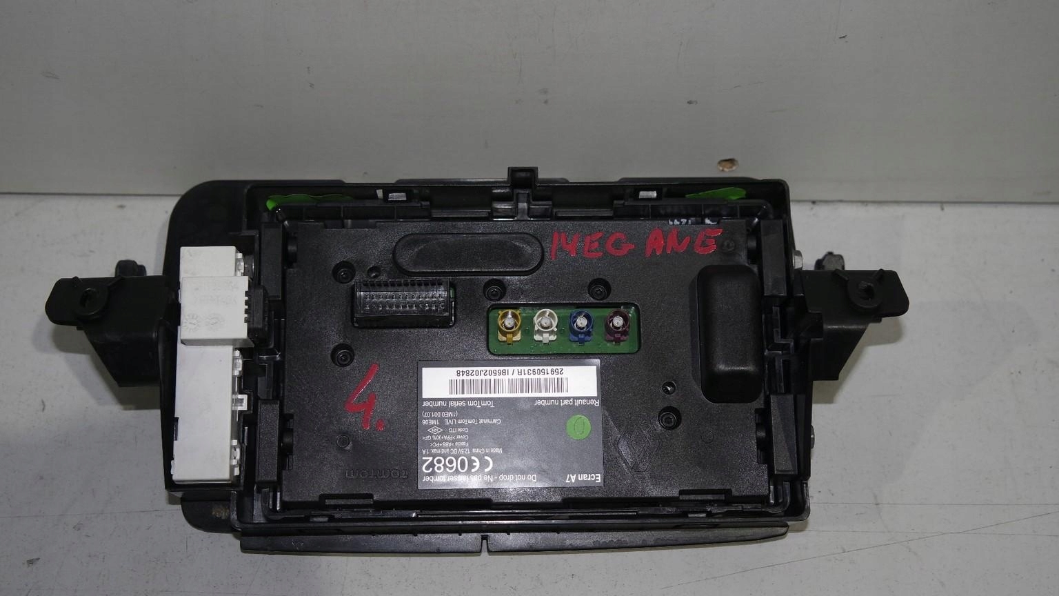 экран renault MEGANE III 259150931R