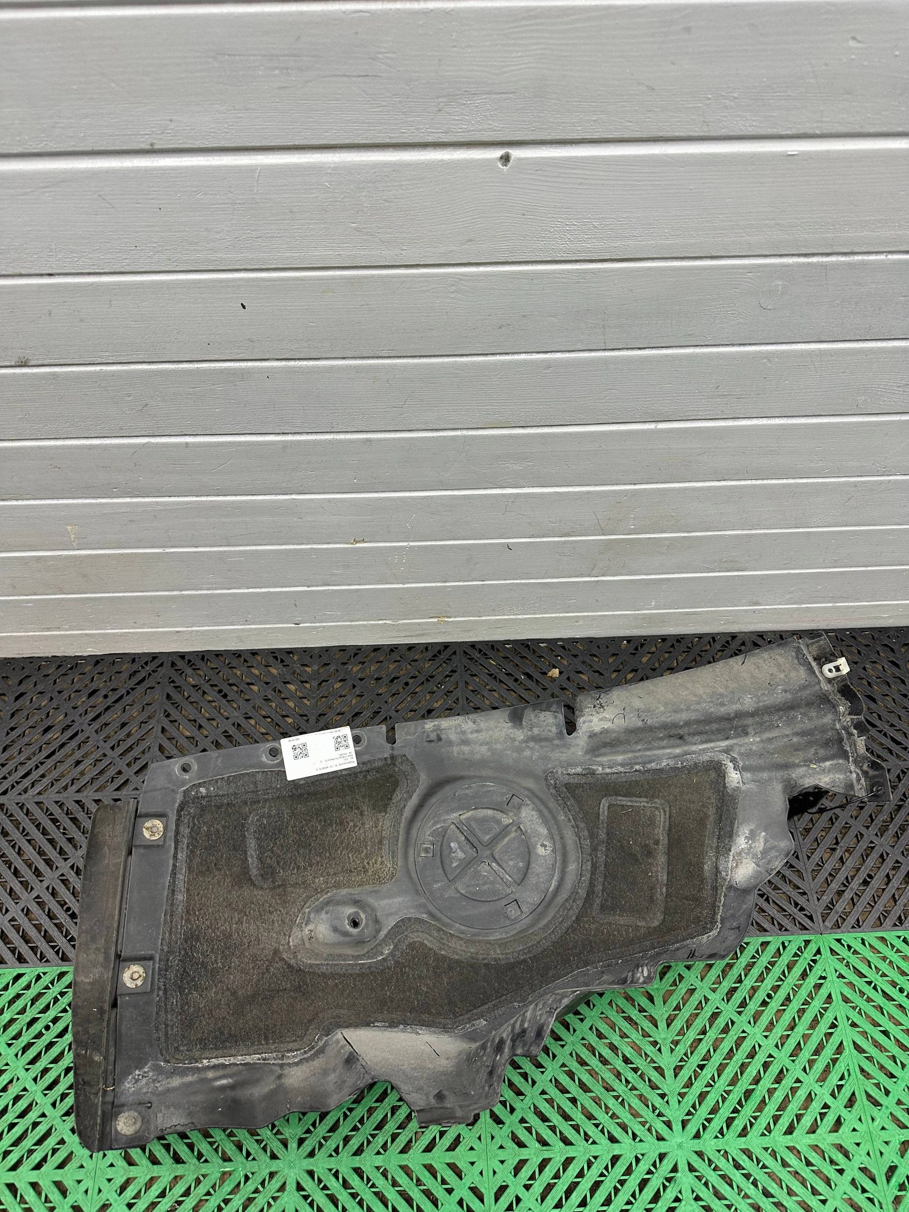 parasale anteriore BMW i3 7368599