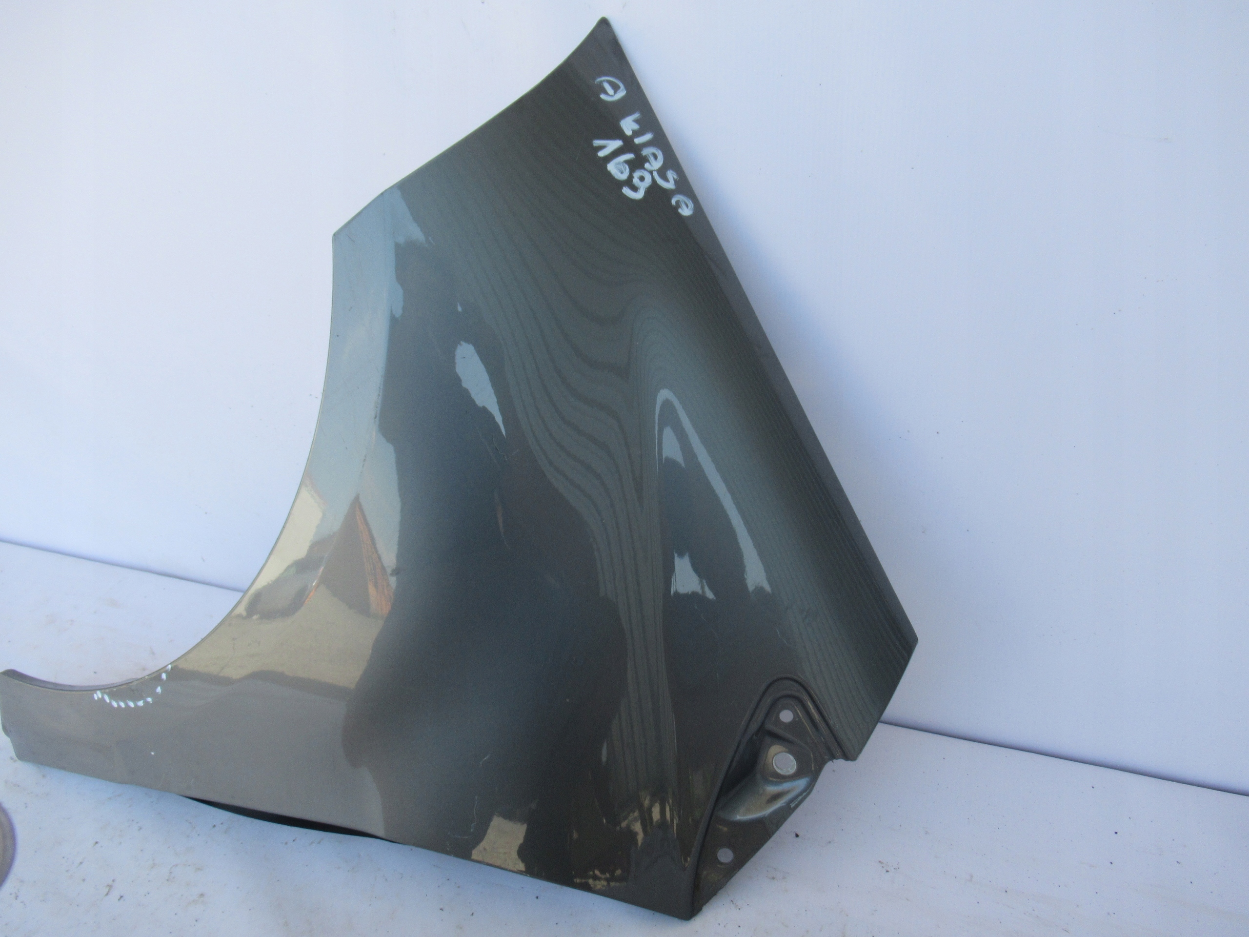 fender front front left MERCEDES A KLASA W169