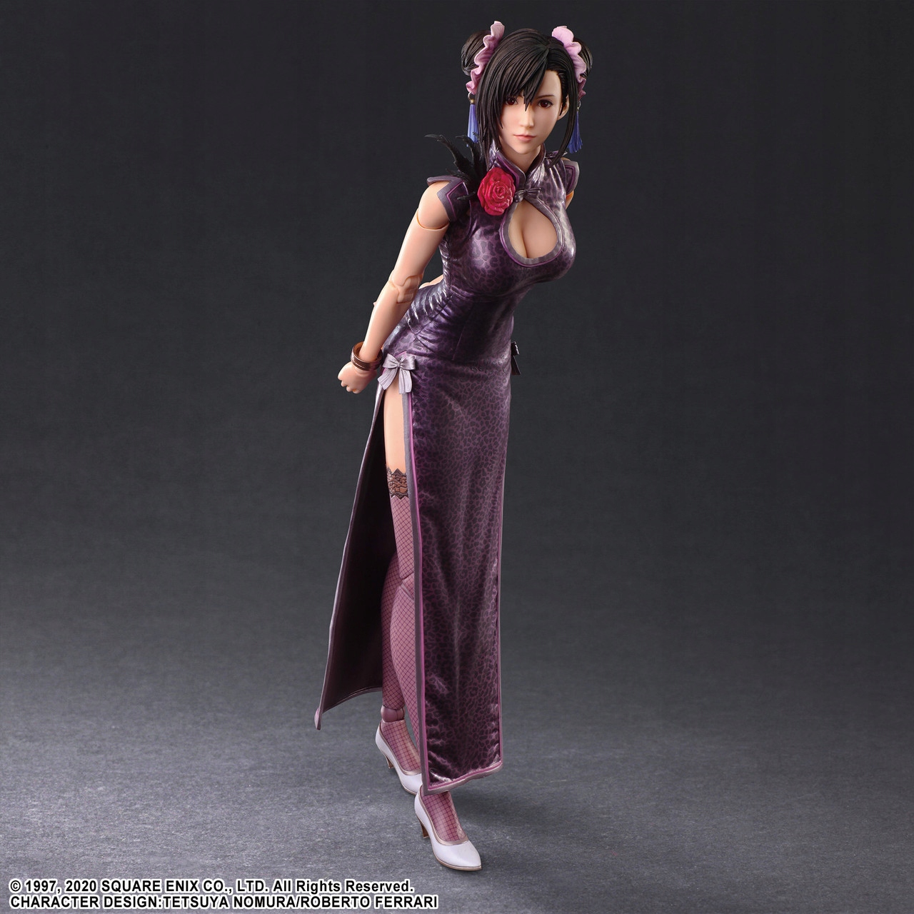 Final Fantasy VII Remake Play Arts Kai figurka Tifa Lockhart sportovní ša