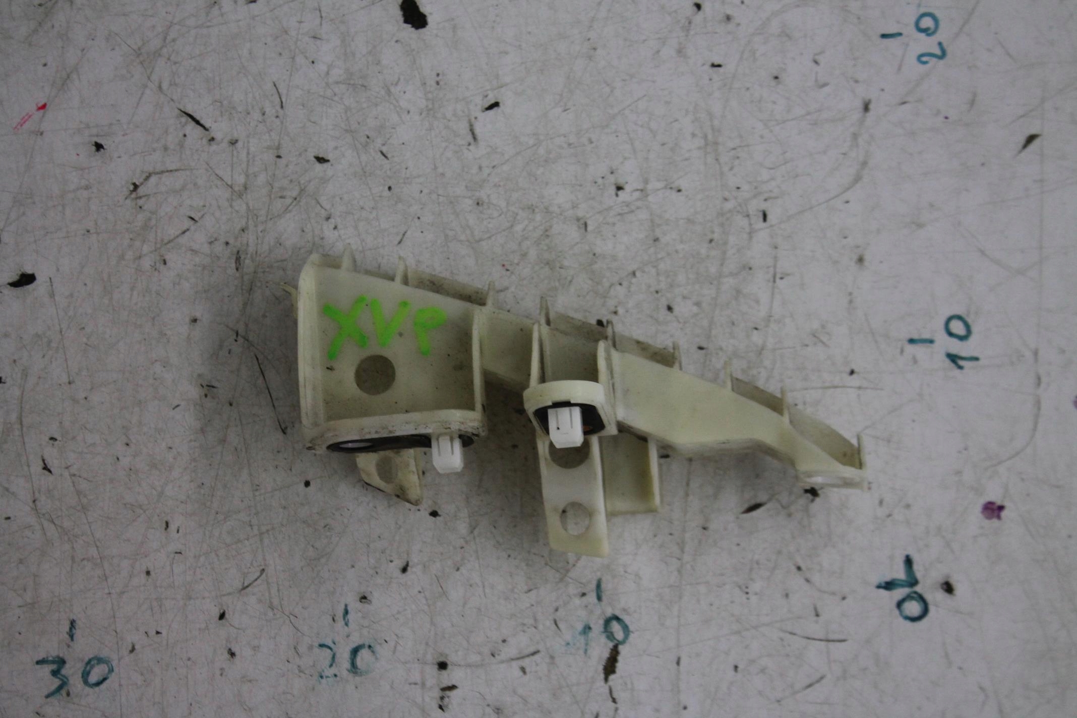 support lights right rear part rear SUBARU XV 11-17