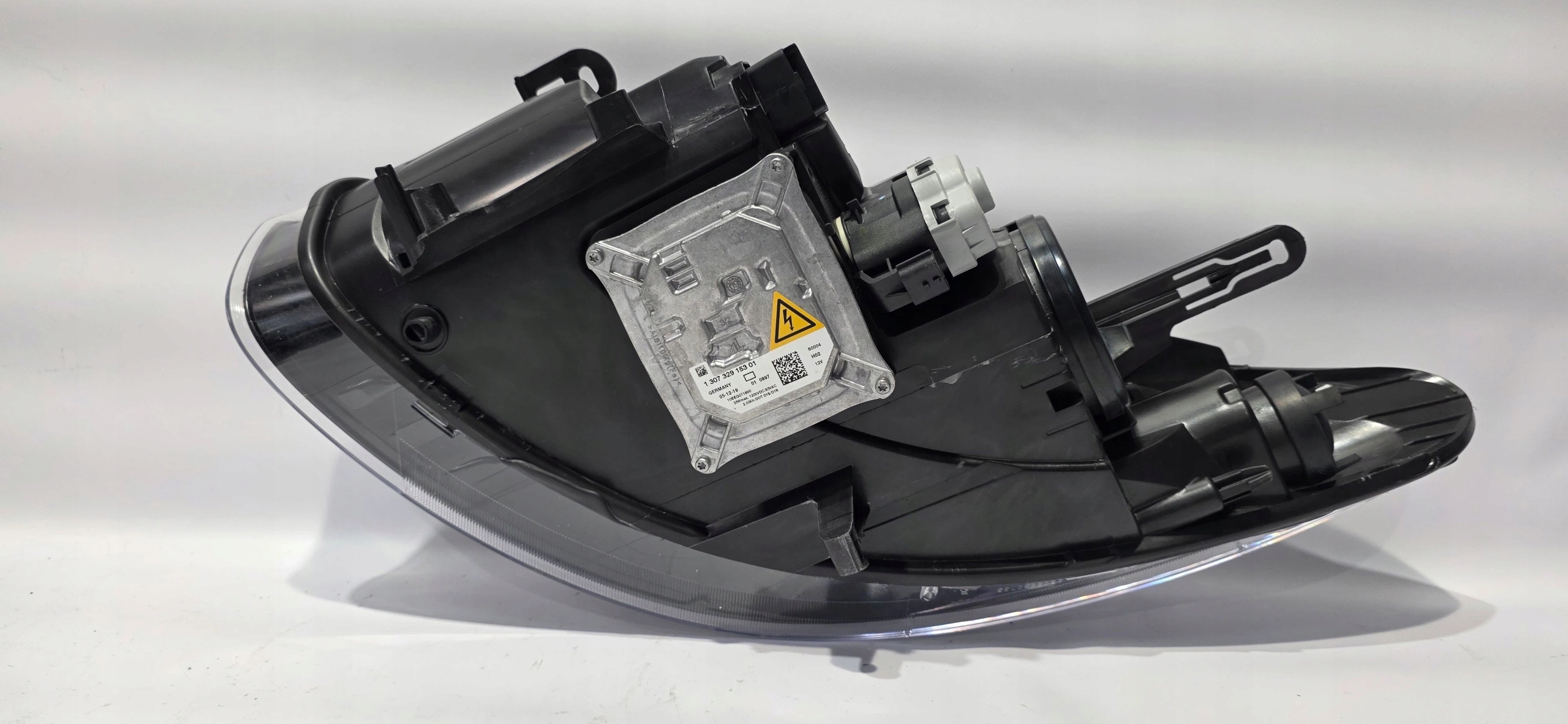 light right front XENON RENAULT FLUENCE 12-16 new original 260107517R